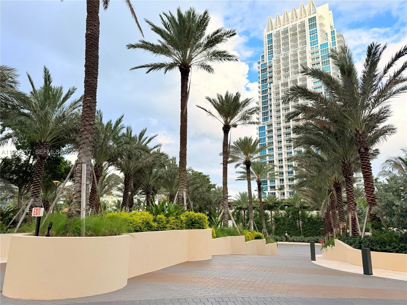 PORTOFINO TOWER CONDO - Residential