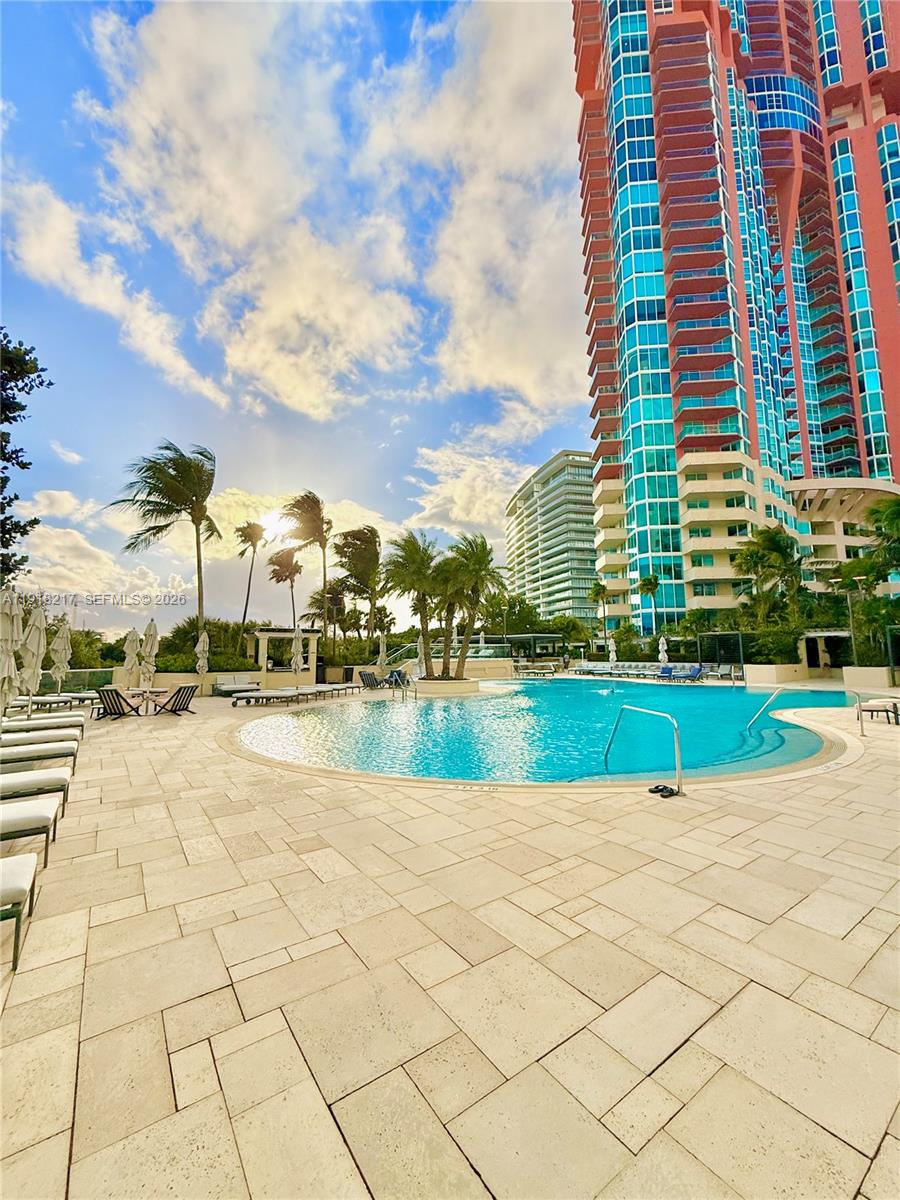 PORTOFINO TOWER CONDO - Residential