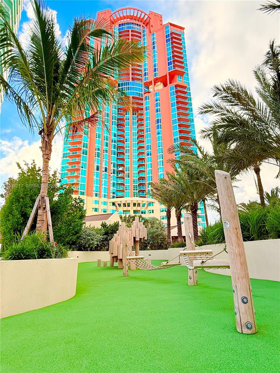 PORTOFINO TOWER CONDO - Residential