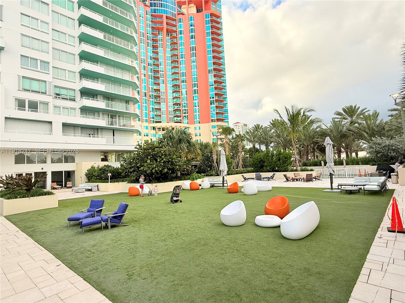 PORTOFINO TOWER CONDO - Residential