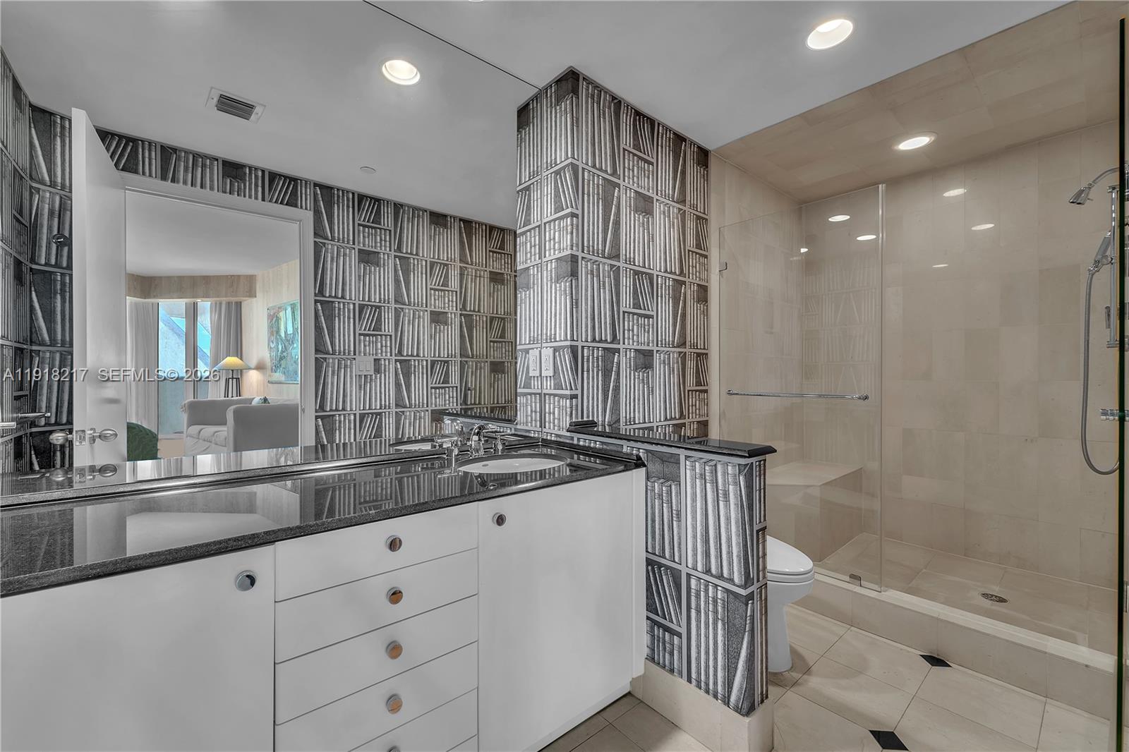 PORTOFINO TOWER CONDO - Residential