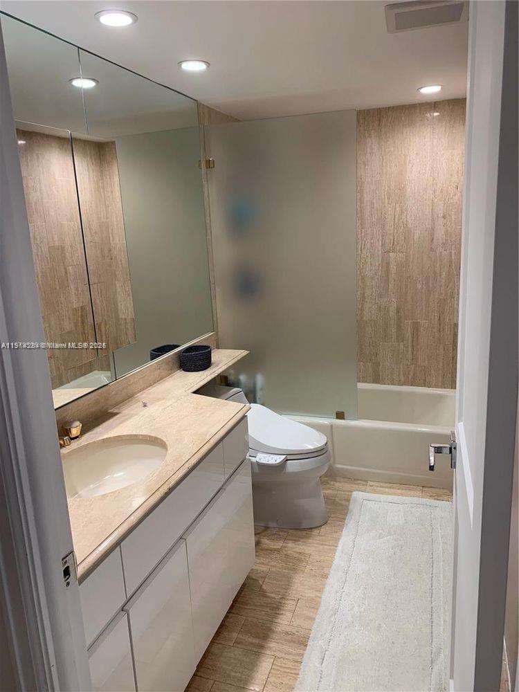 GROVE ISLE CONDO - Residential
