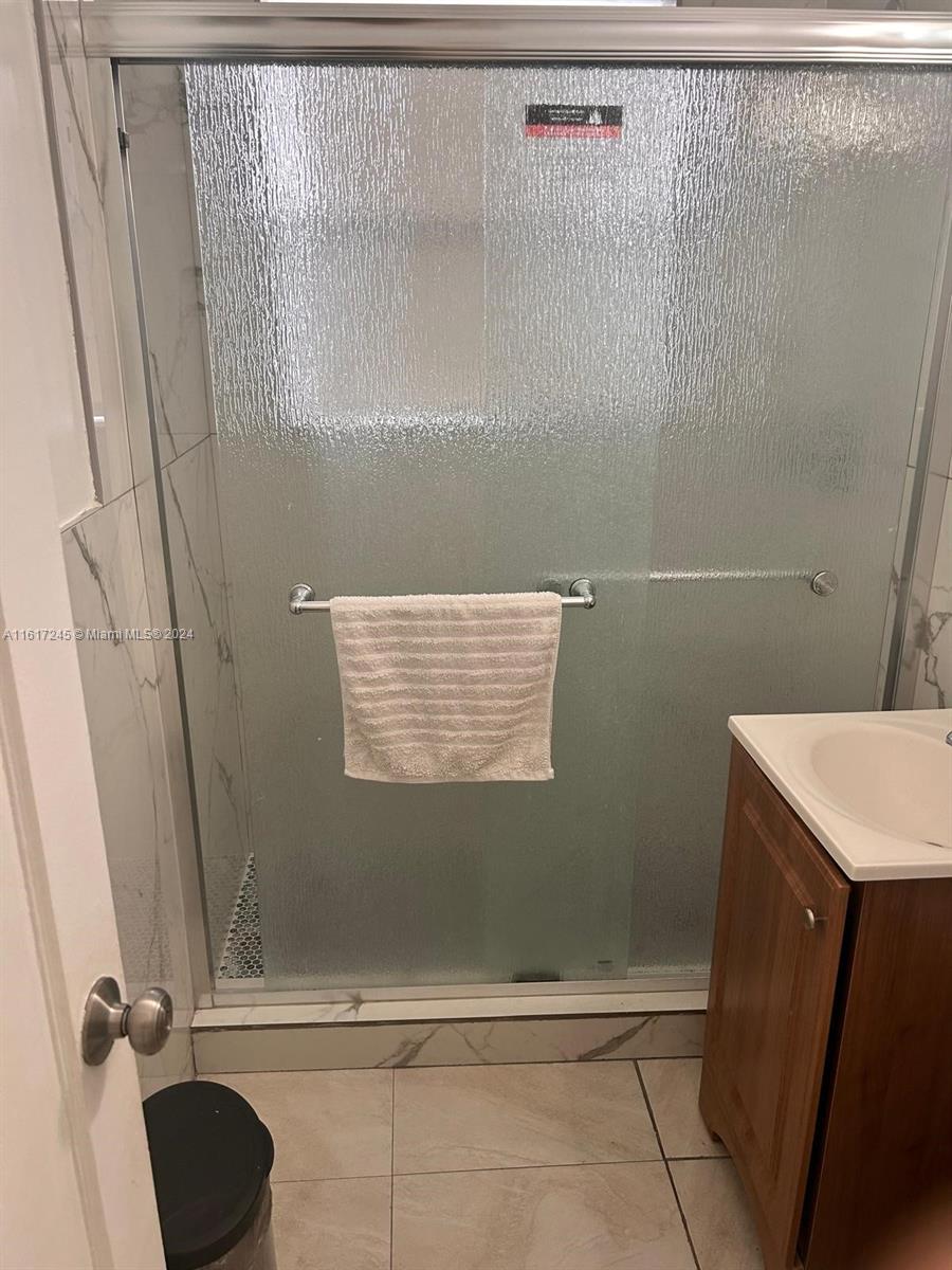 AMD PL OF 2ND OCEAN FRONT - Residential Lease
