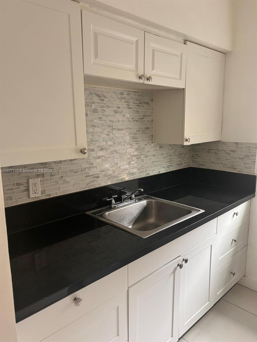 AMD PL OF 2ND OCEAN FRONT - Residential Lease