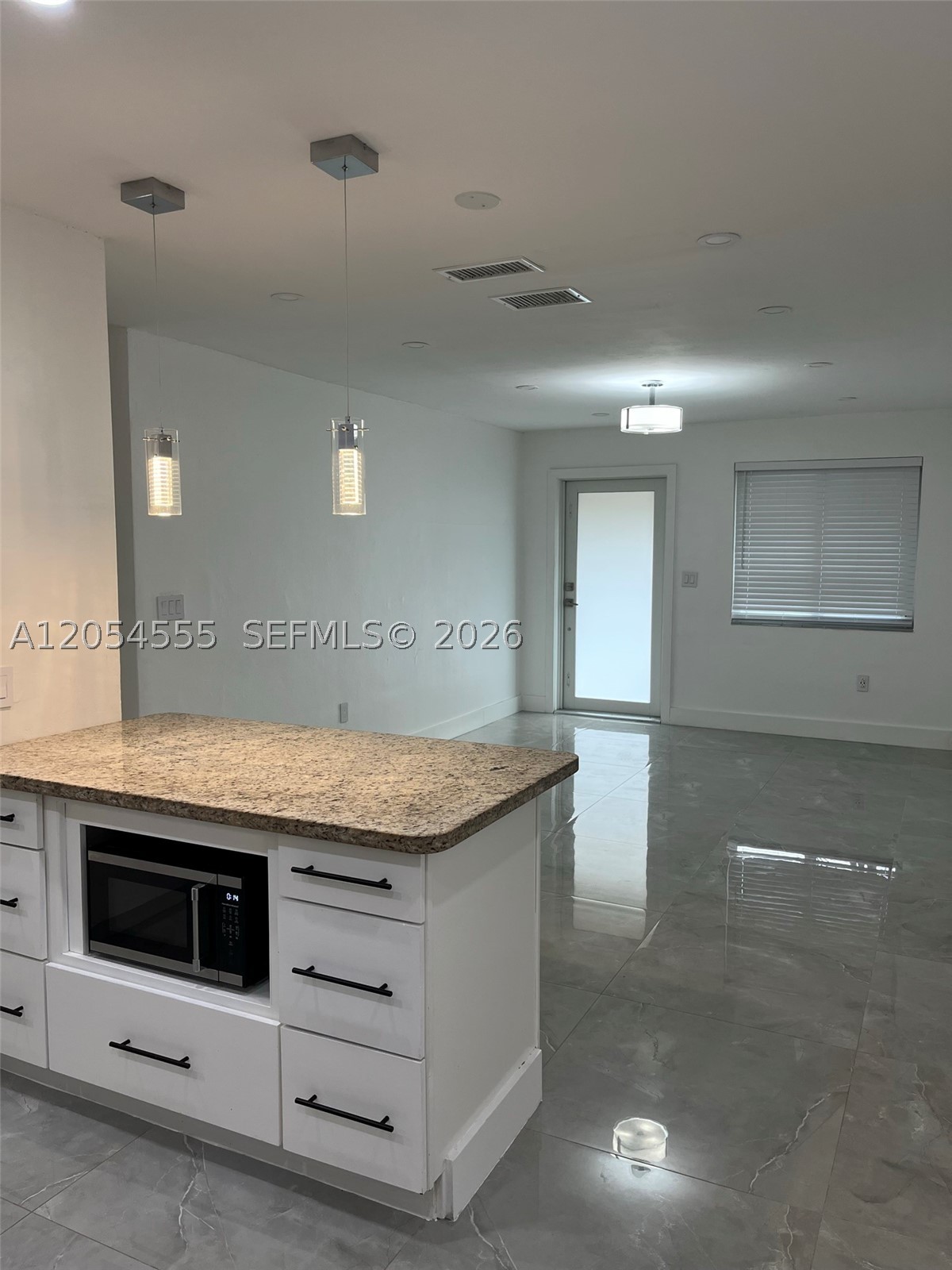 SILVER BLUFF GARDENS - Residential Lease