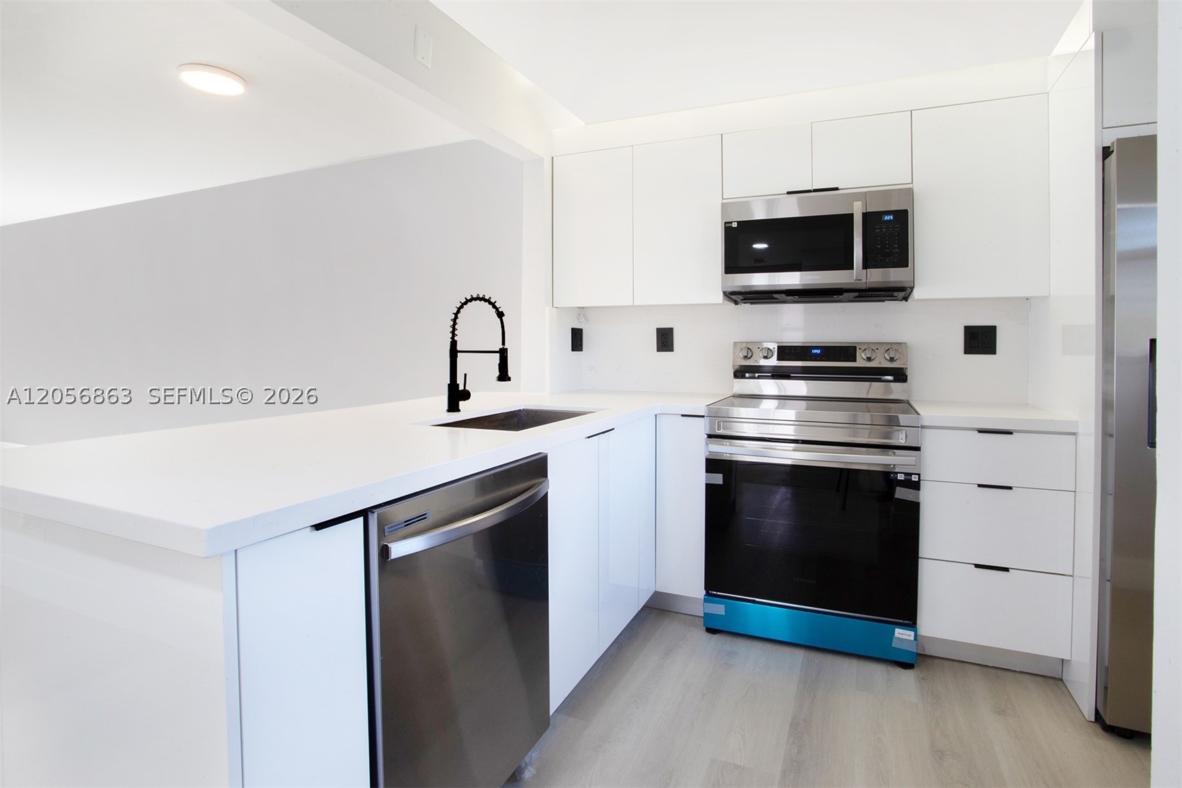 FAIRVIEW AT PEMBROKE POIN - Residential