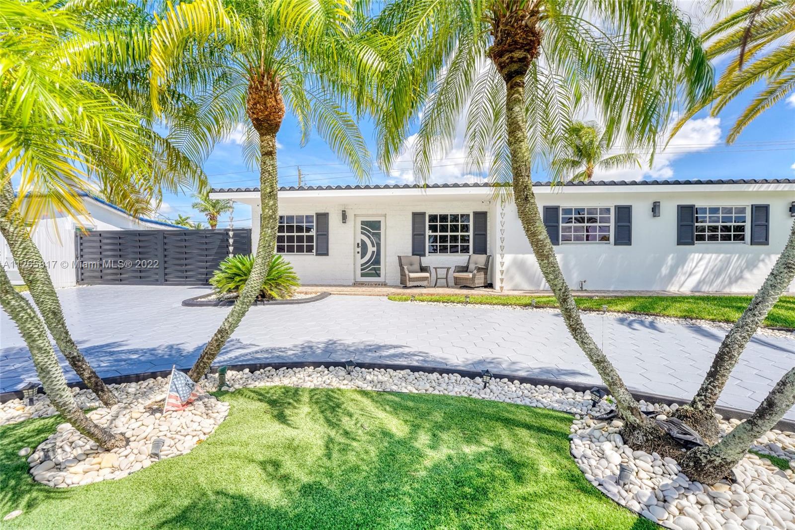 PALM SPRINGS NORTH SEC O - Residential