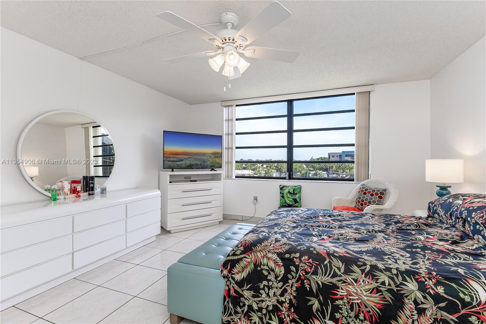 COLONY POINT 5 CONDO - Residential