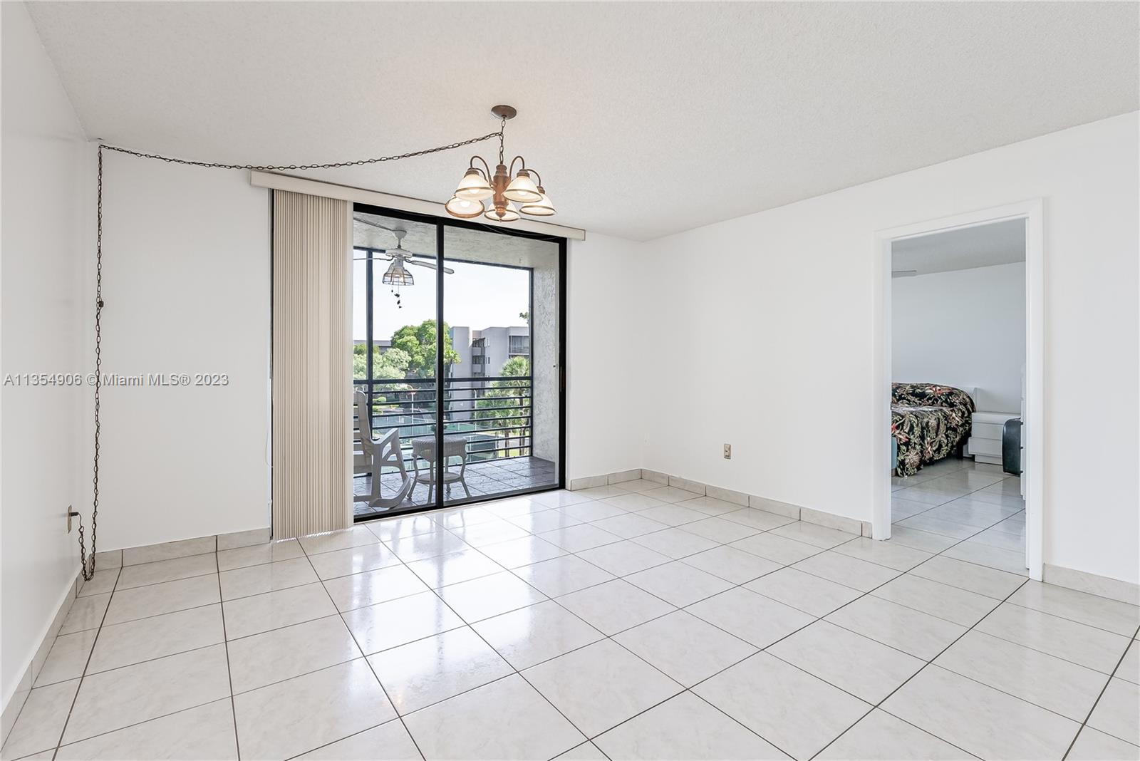 COLONY POINT 5 CONDO - Residential