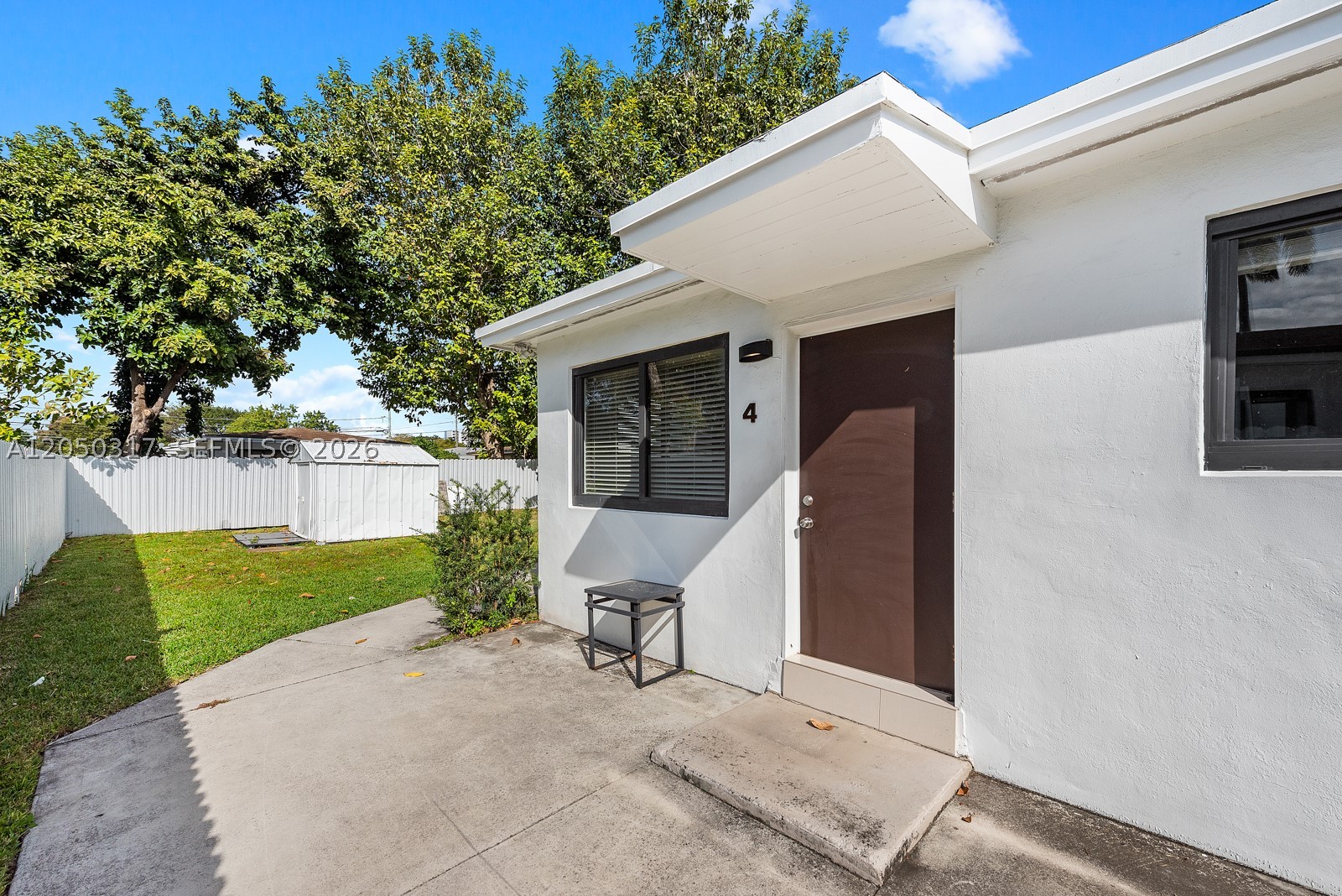 CRAVATTS ALLAPATTAH HOMES - Residential Lease