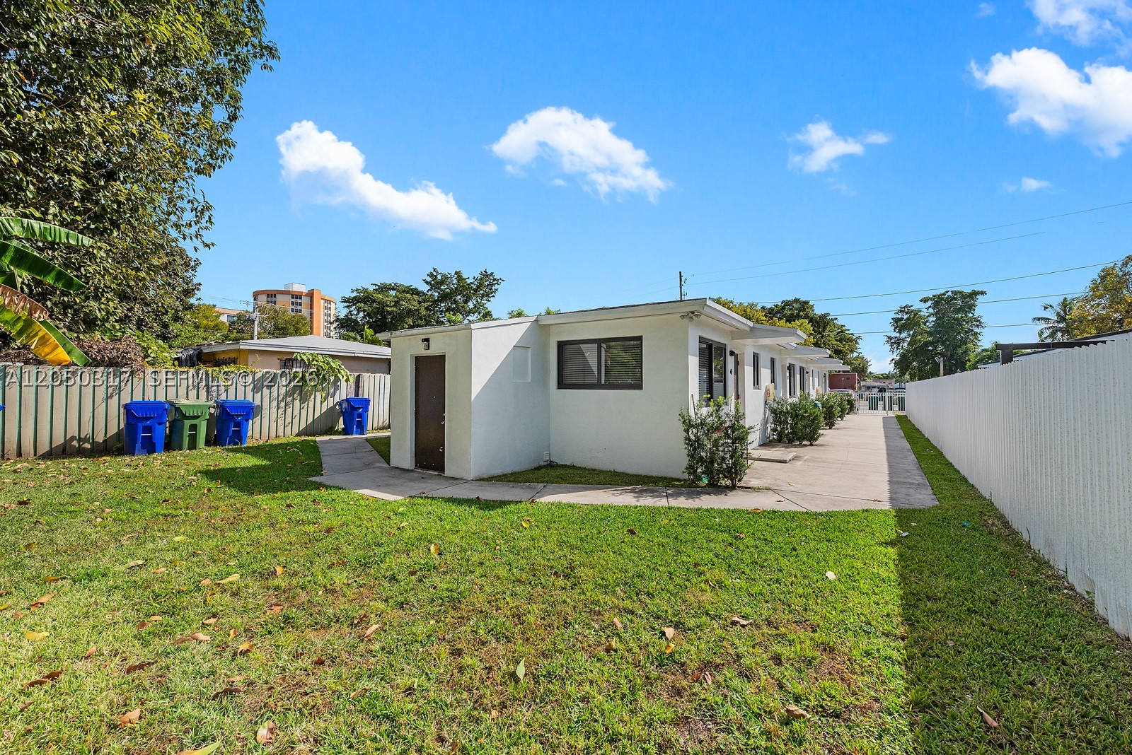 CRAVATTS ALLAPATTAH HOMES - Residential Lease
