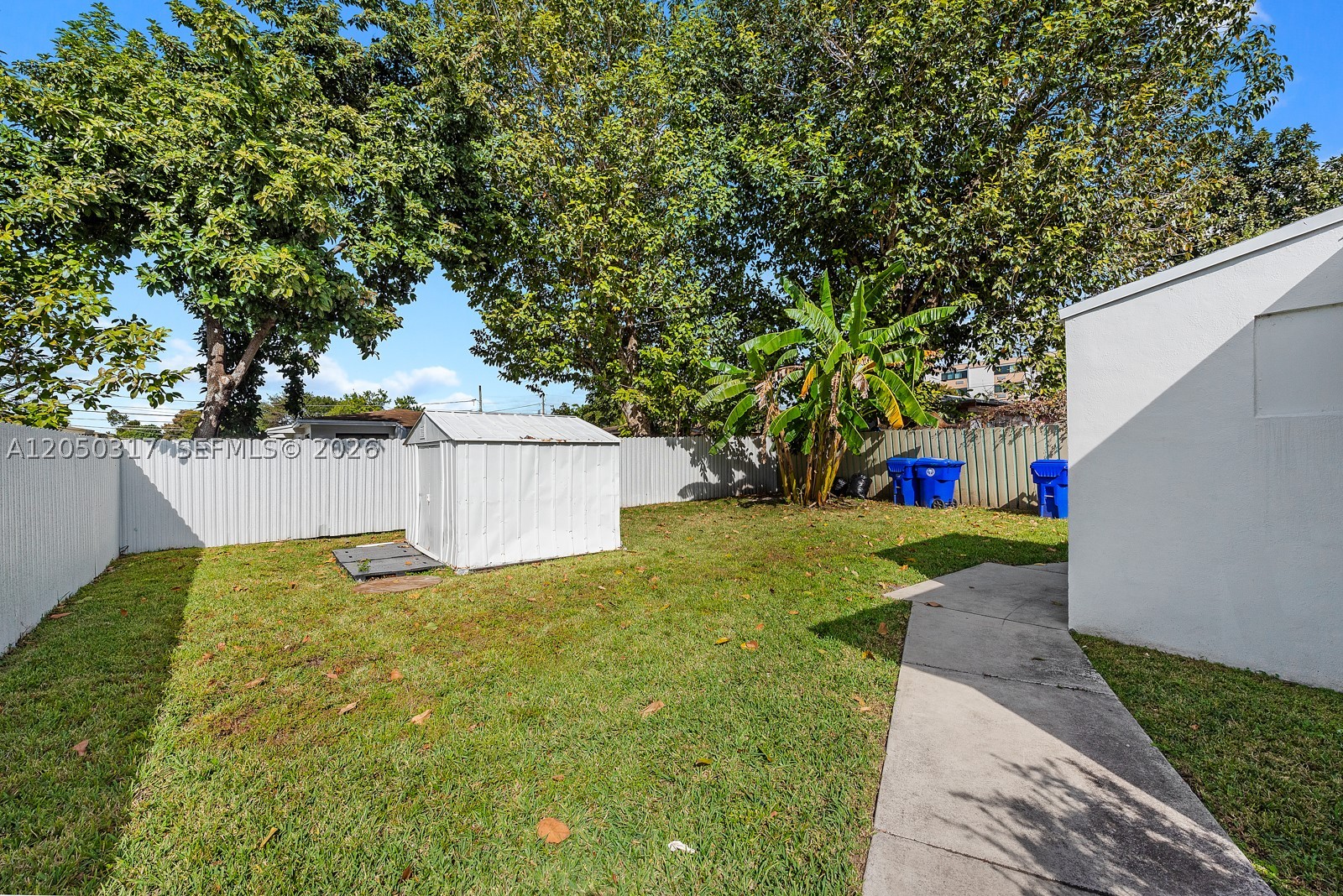CRAVATTS ALLAPATTAH HOMES - Residential Lease