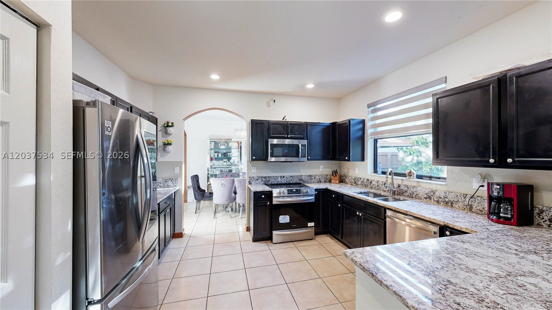 BAYWINDS OF DOMINICA AND - Residential