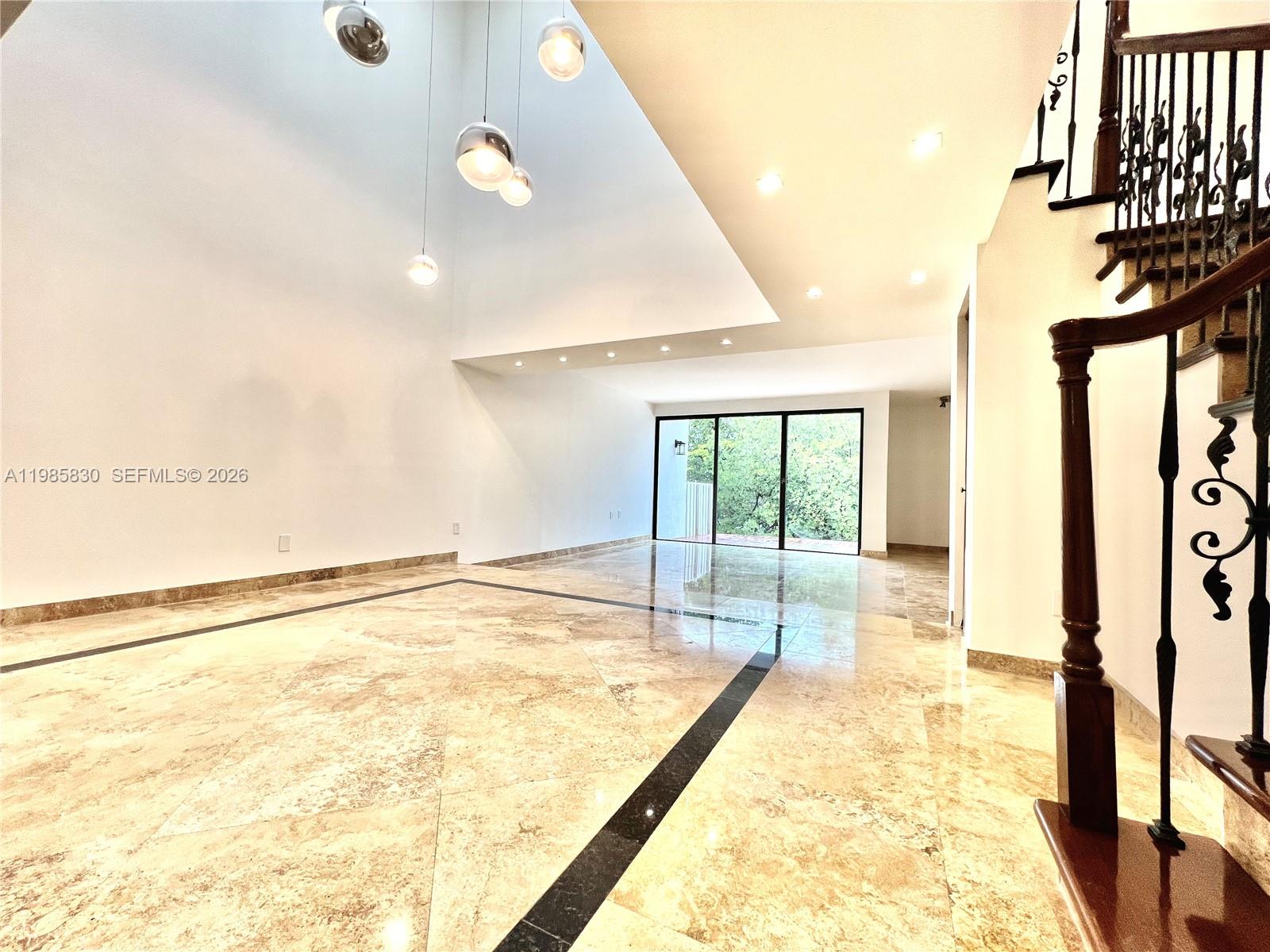POINCIANA IS YT & RCQ CLU - Residential