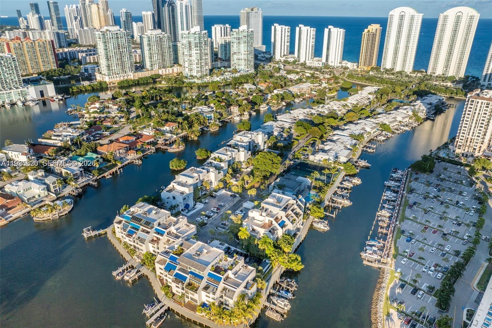 POINCIANA IS YT & RCQ CLU - Residential