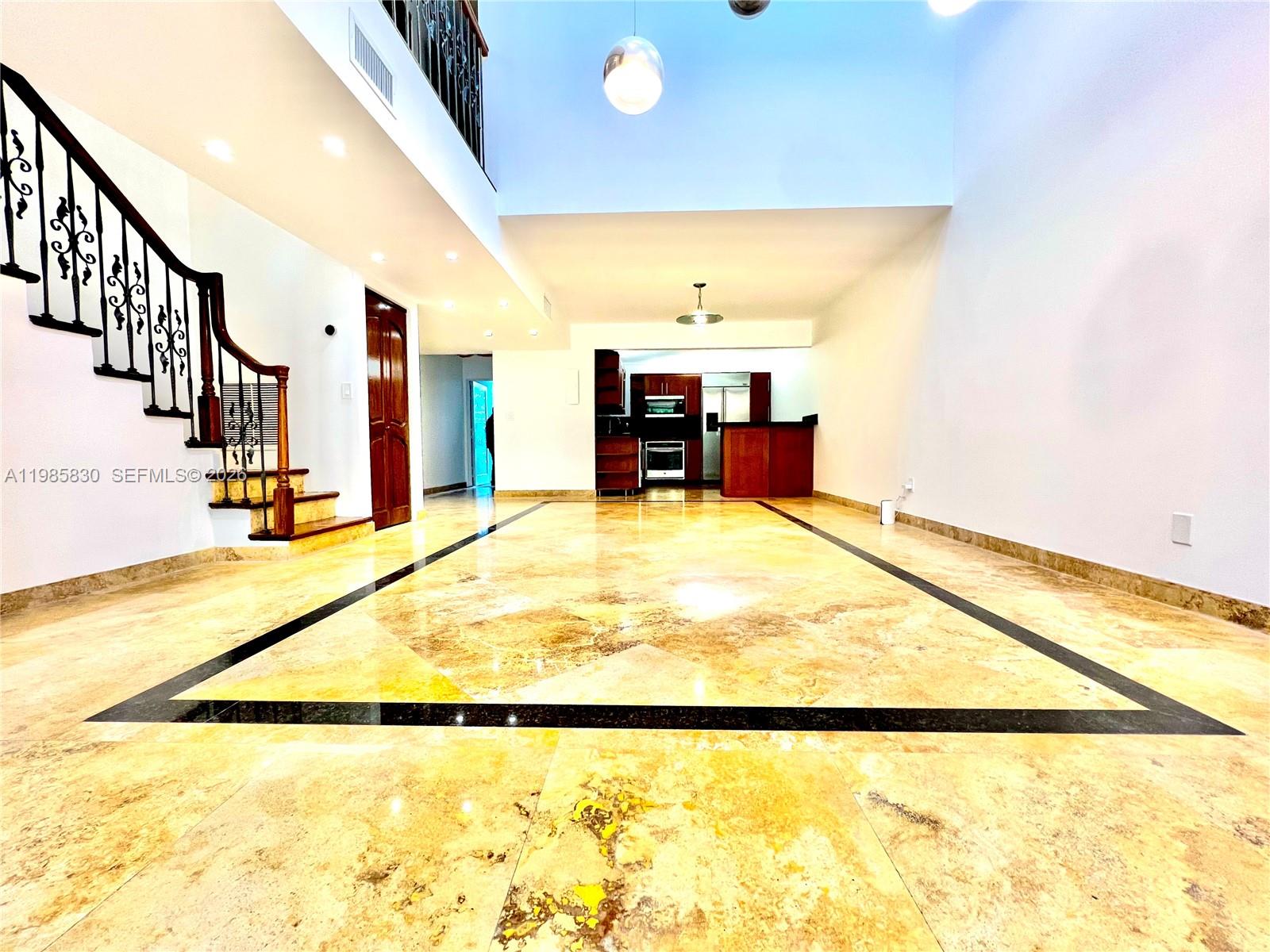 POINCIANA IS YT & RCQ CLU - Residential