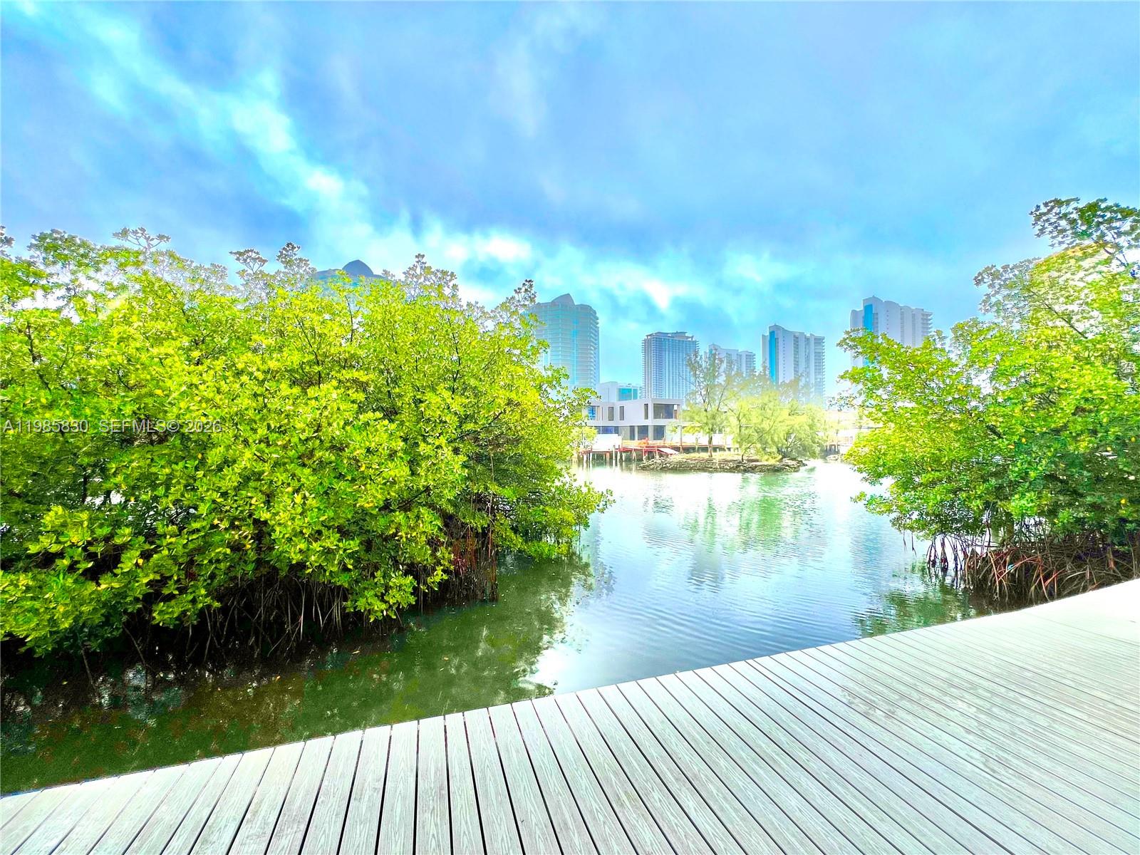 POINCIANA IS YT & RCQ CLU - Residential