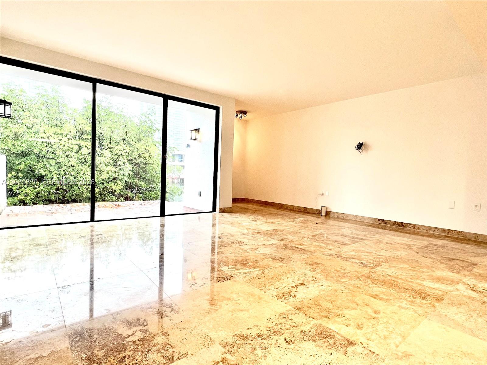 POINCIANA IS YT & RCQ CLU - Residential