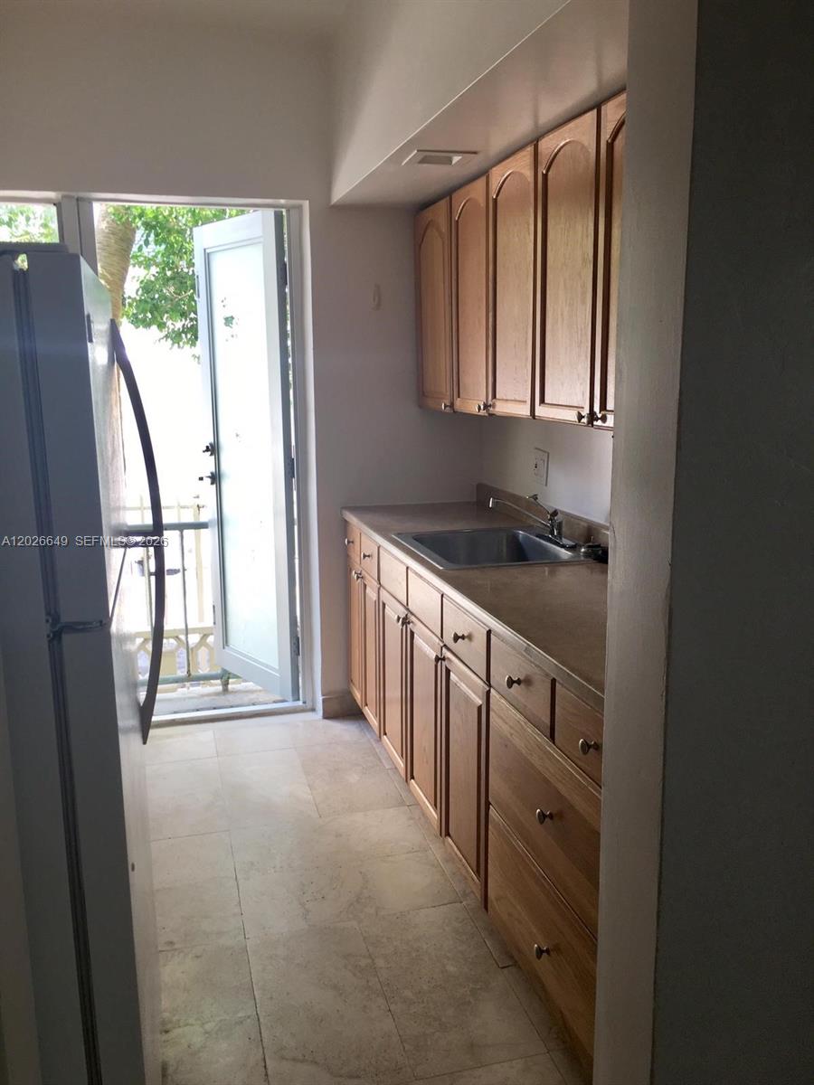 SHERITA CONDO - Residential Lease