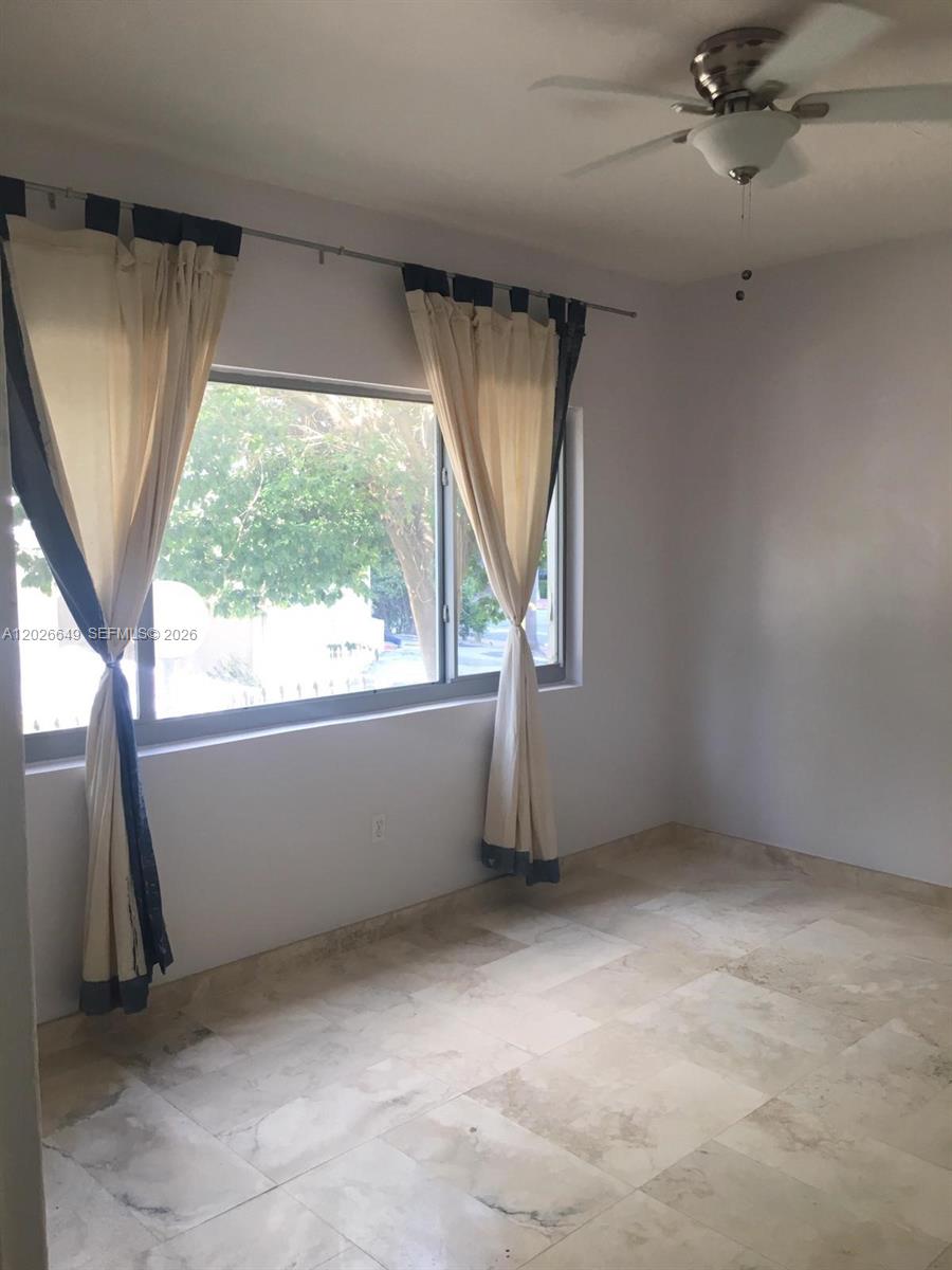 Just completely renovated a few years ago, new bathroom, new Ac, new ceiling fans, one bedroom, 550 sqf, with dedicated parking spot, in an extremely charming Art Deco building. one of a kind property, a real gem in South Beach, one block from convention center and one block from the beach.  CABLE, INTERNET AND GAS INCLUDED