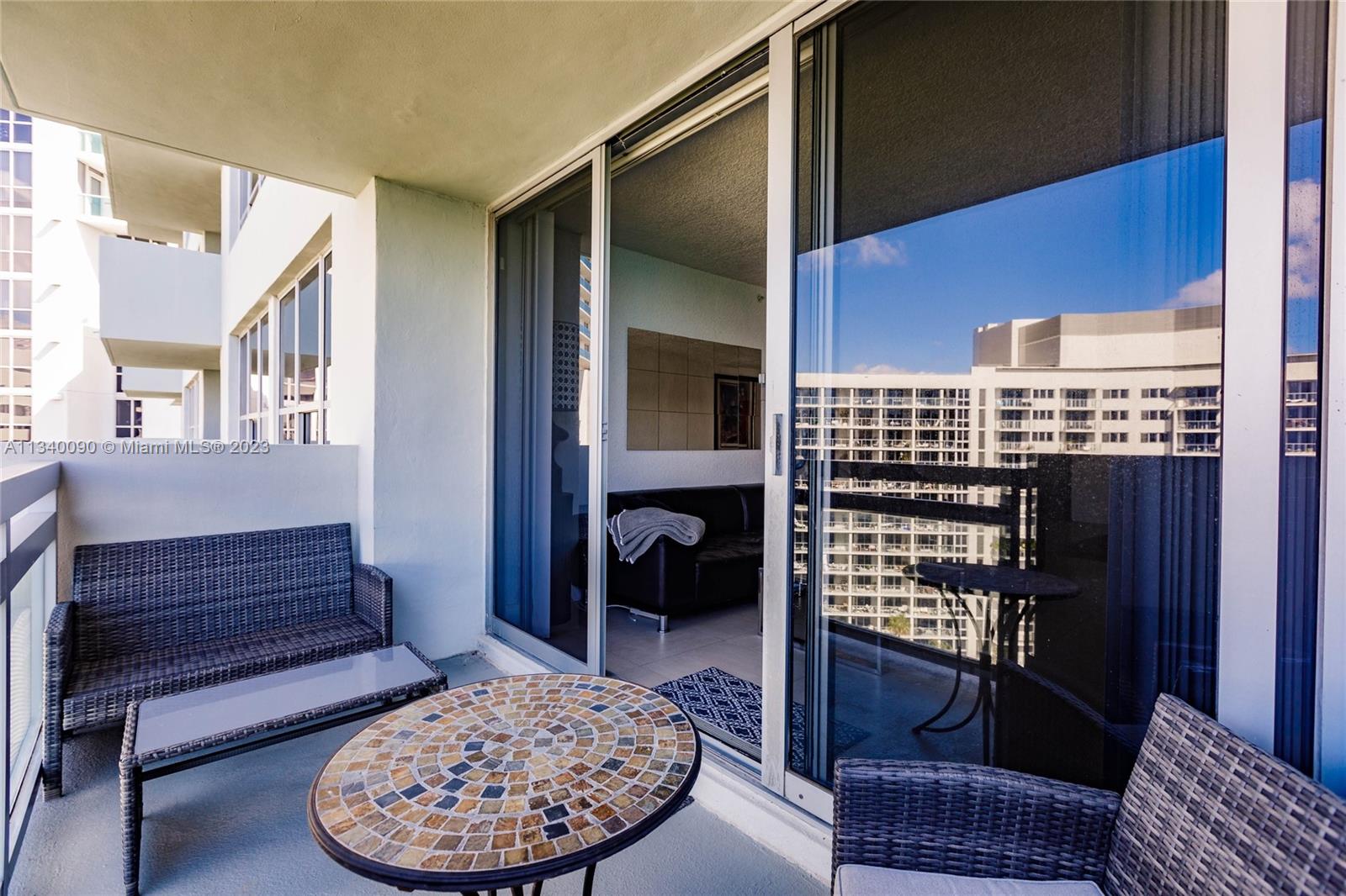 FLAMINGO SOUTH BEACH I CO - Residential