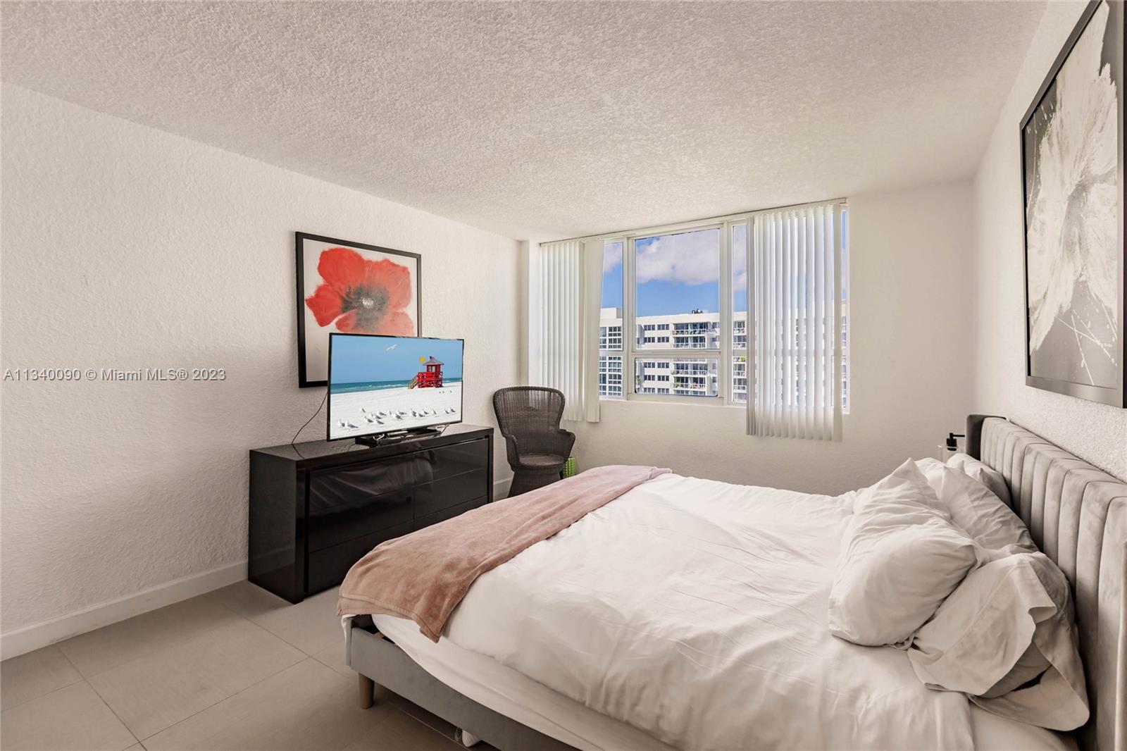 FLAMINGO SOUTH BEACH I CO - Residential