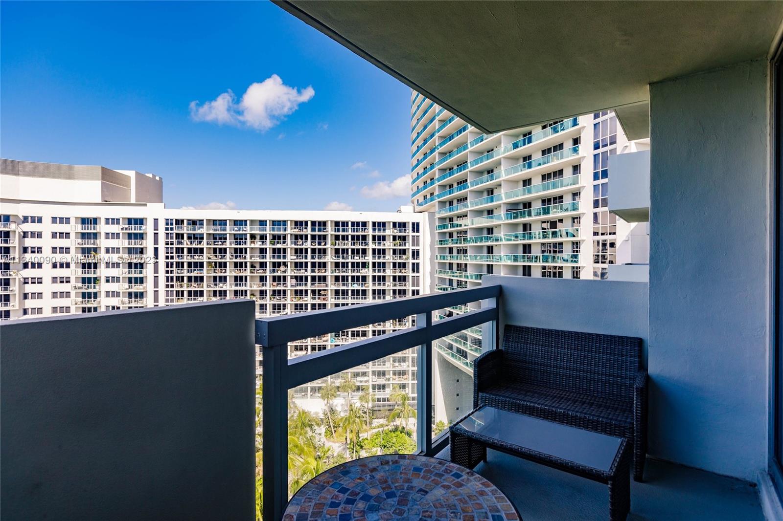 FLAMINGO SOUTH BEACH I CO - Residential