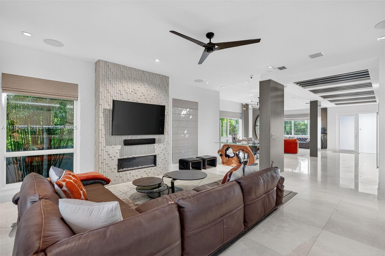 RIO VISTA - Residential