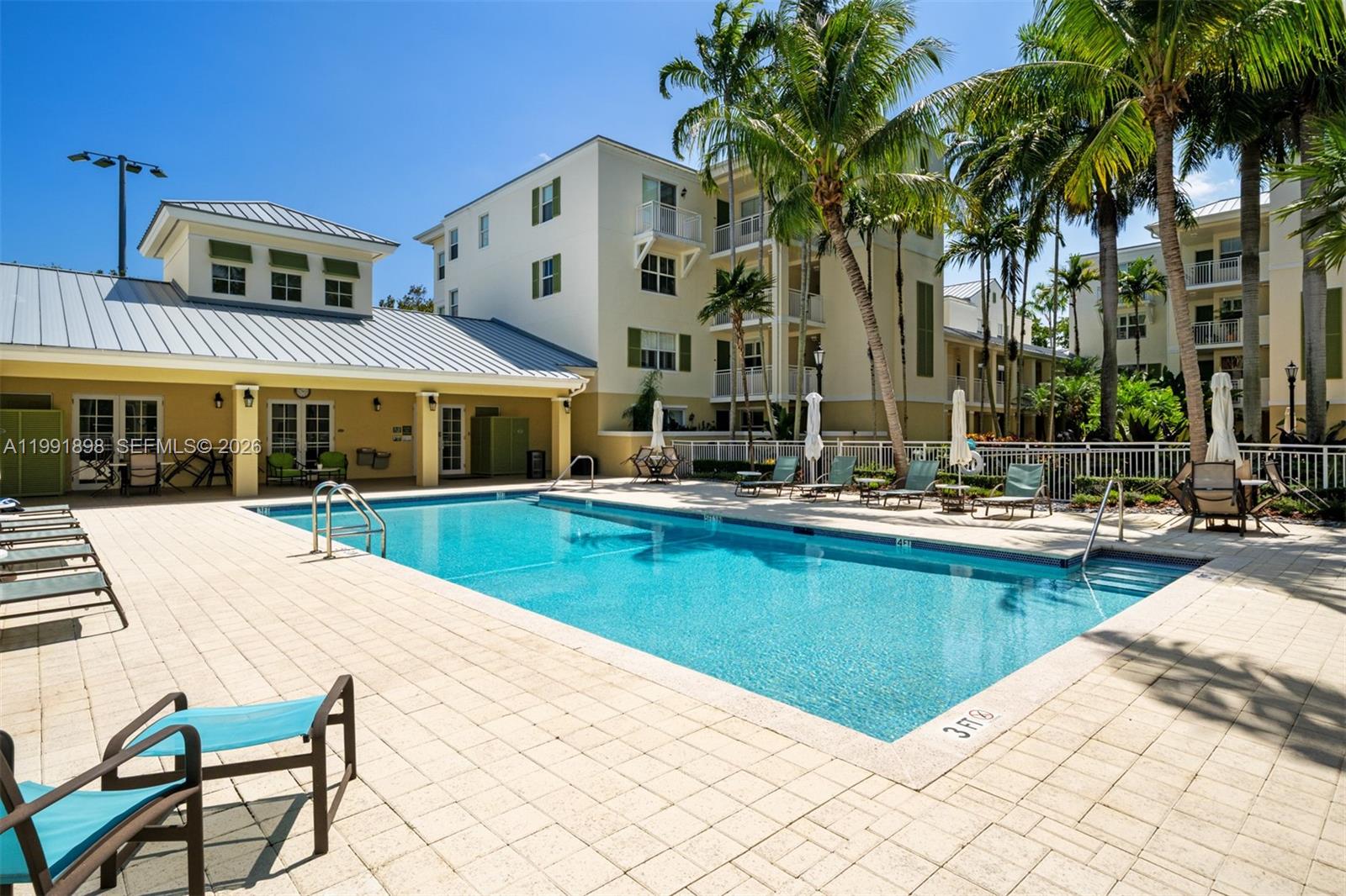 THE RESERVE OF PINECREST - Residential