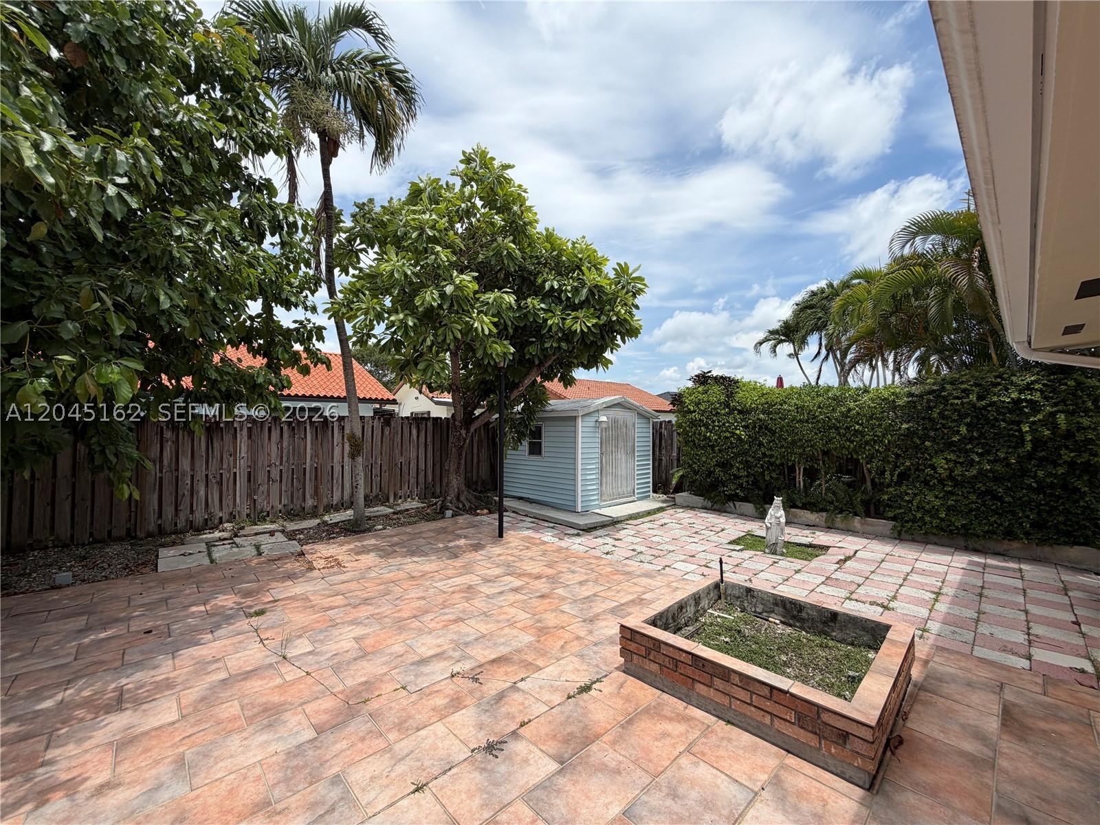 BIRD VILLAS SUB 2ND ADDN - Residential