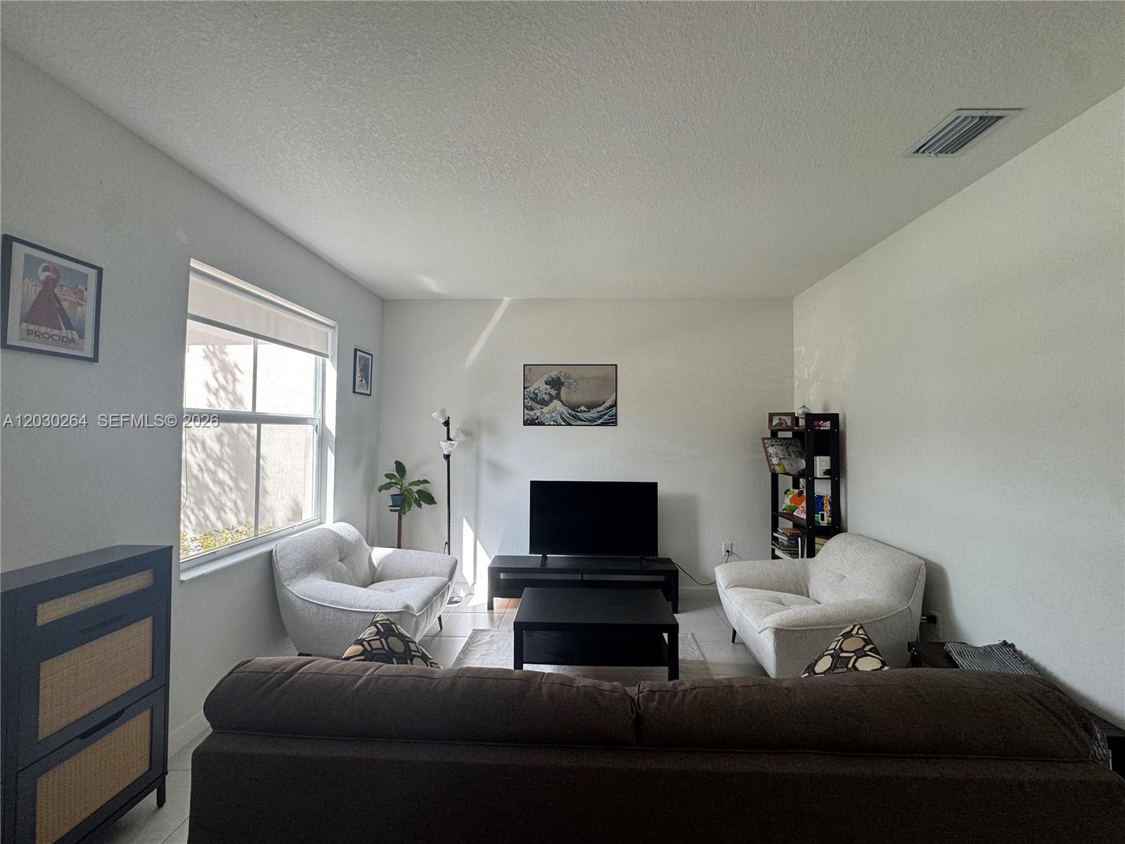 WESTVIEW GARDENS APARTMEN - Residential Lease