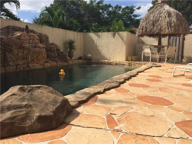 ROCK CREEK TIERRA VISTA - Residential