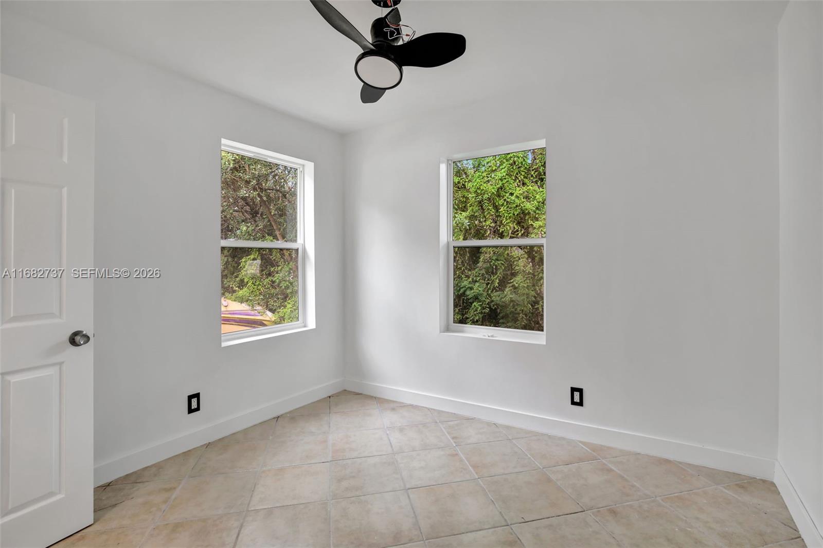 BROWARD GARDENS - Residential
