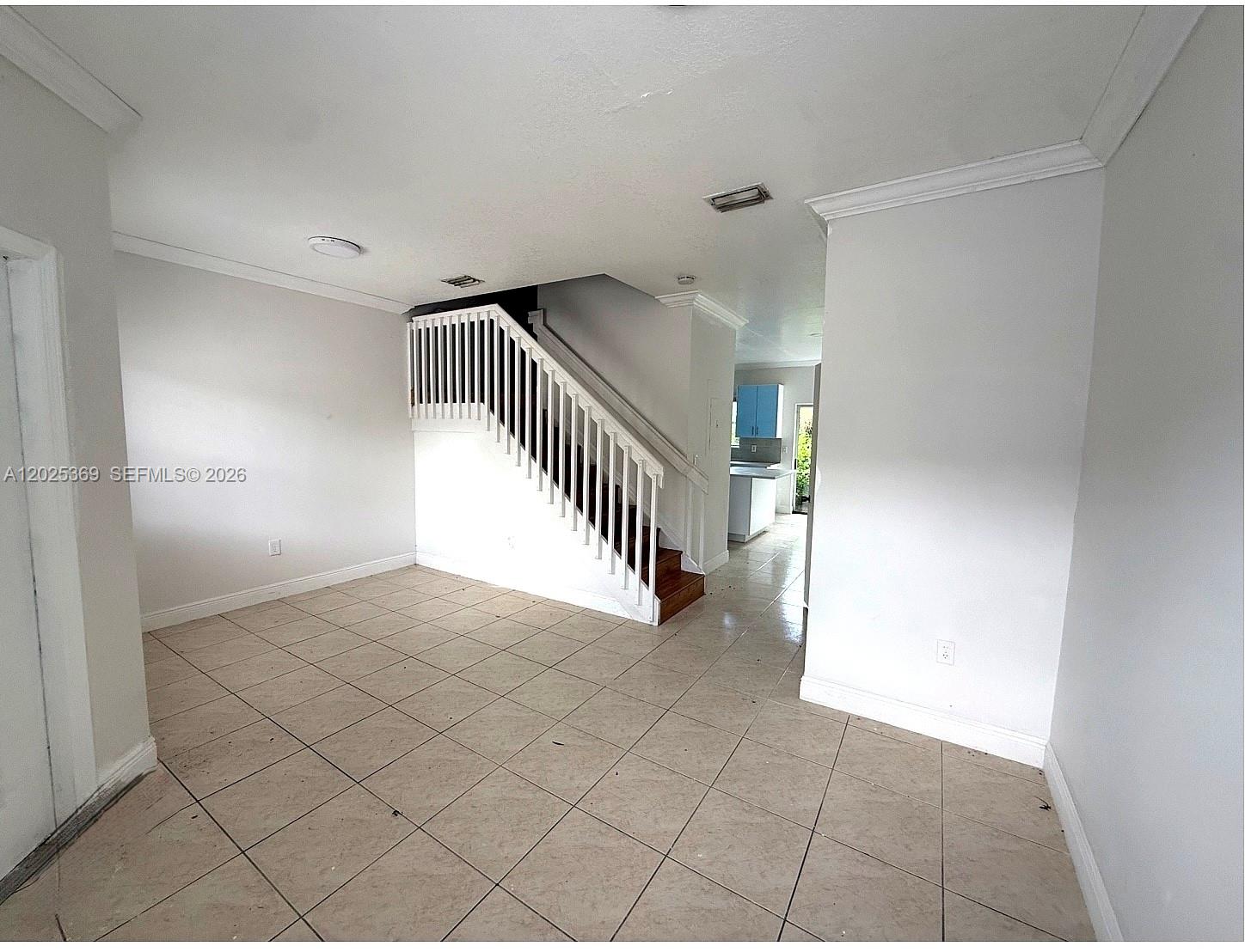 VENETIA GROVE - Residential