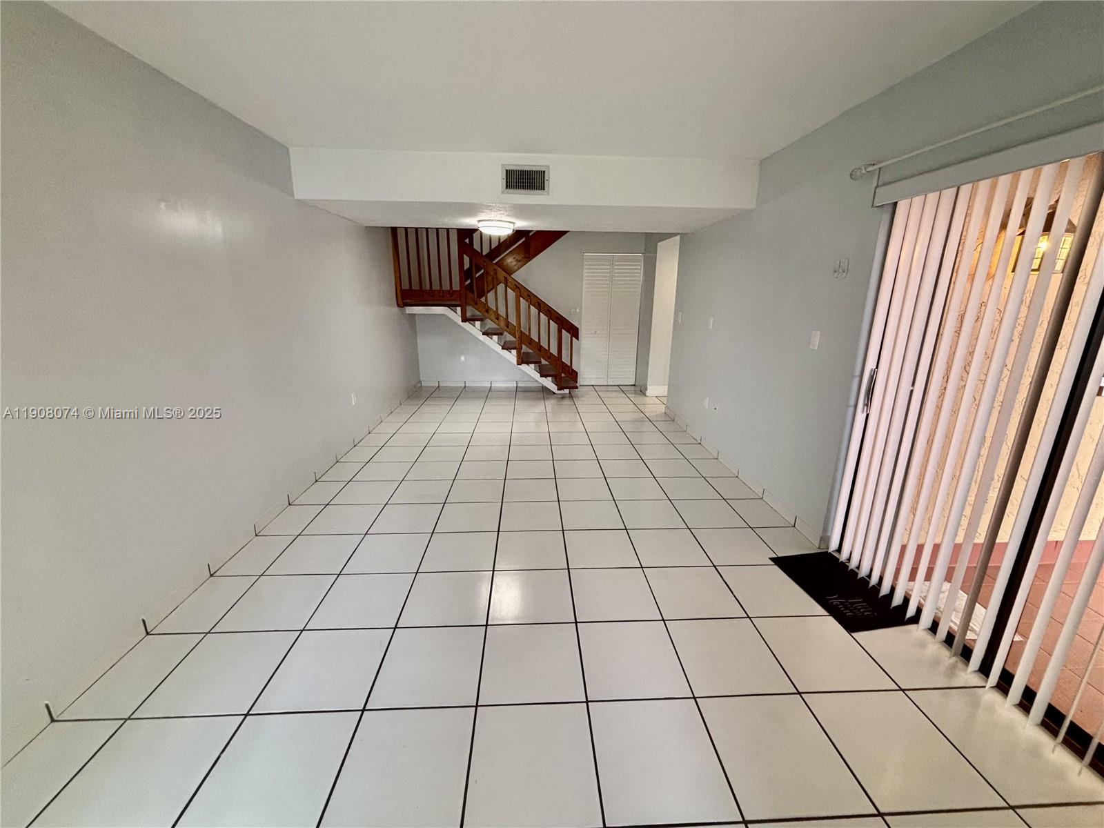 KENDALL FORESTS CONDO #2 - Residential Lease