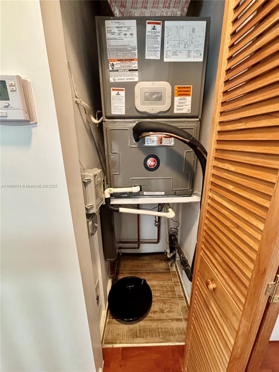 KENDALL FORESTS CONDO #2 - Residential Lease