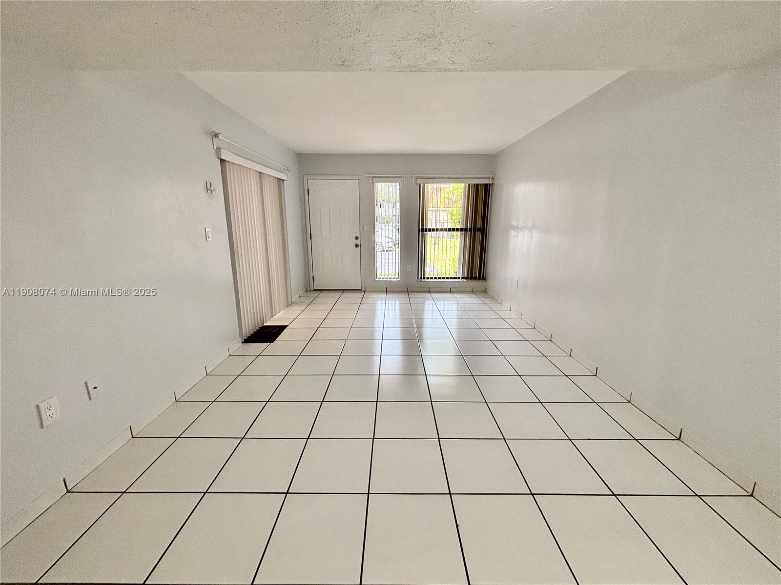 KENDALL FORESTS CONDO #2 - Residential Lease