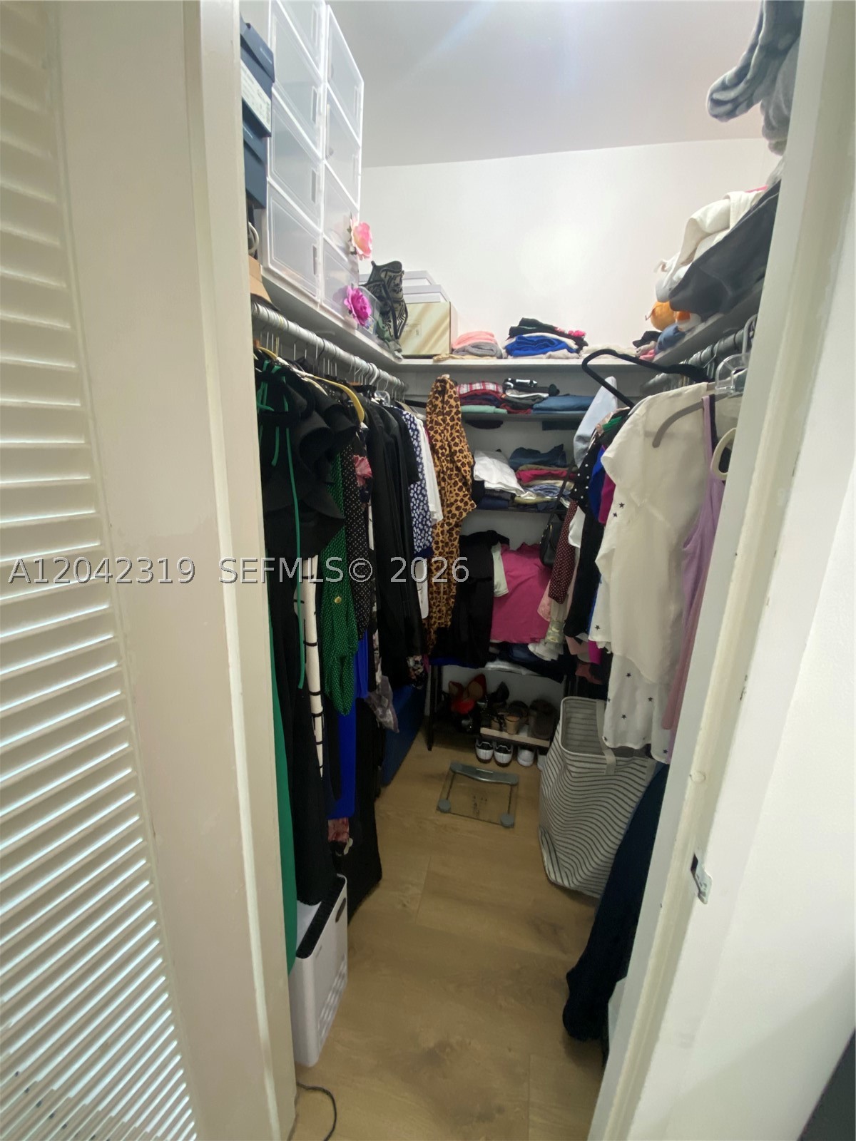 MIRADOR 1000 CONDO - Residential