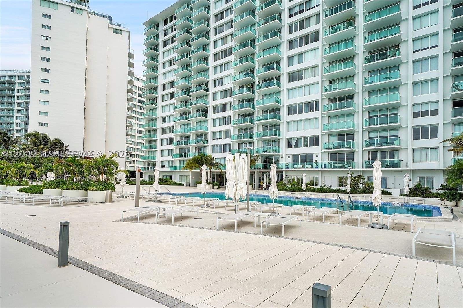 MIRADOR 1000 CONDO - Residential