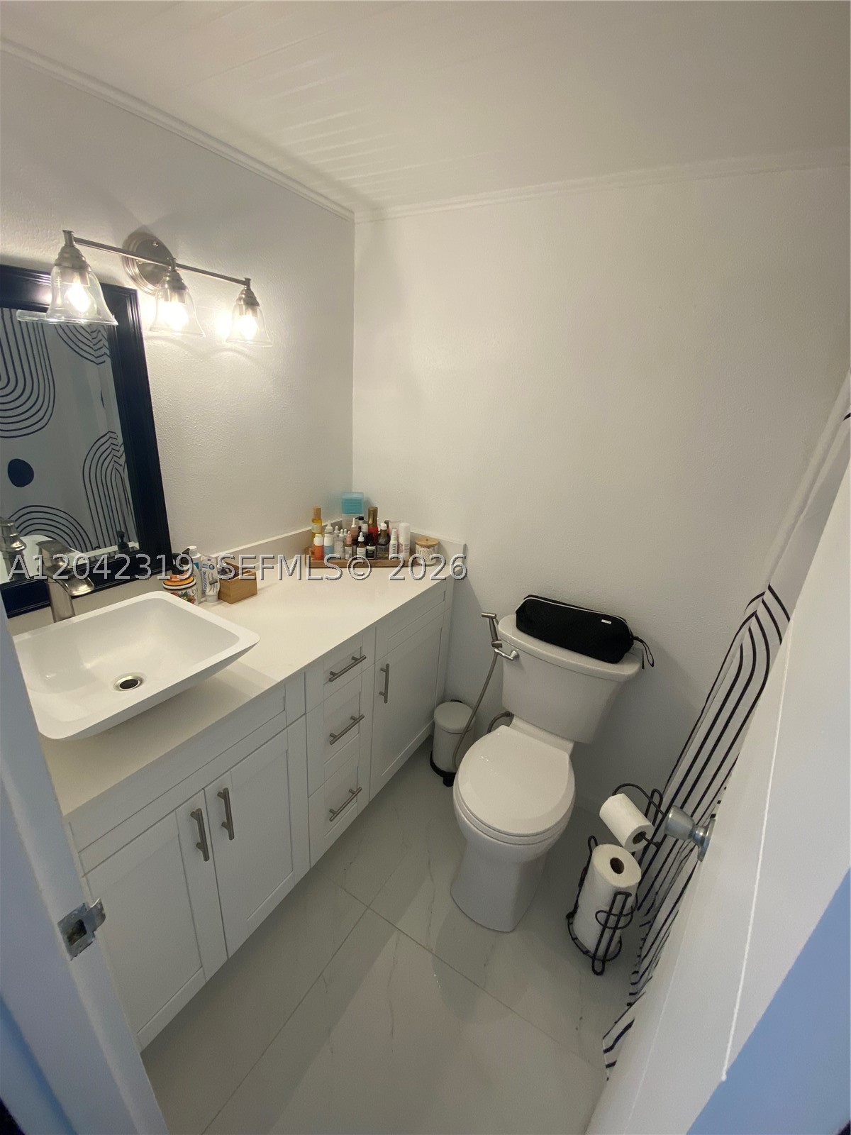 MIRADOR 1000 CONDO - Residential