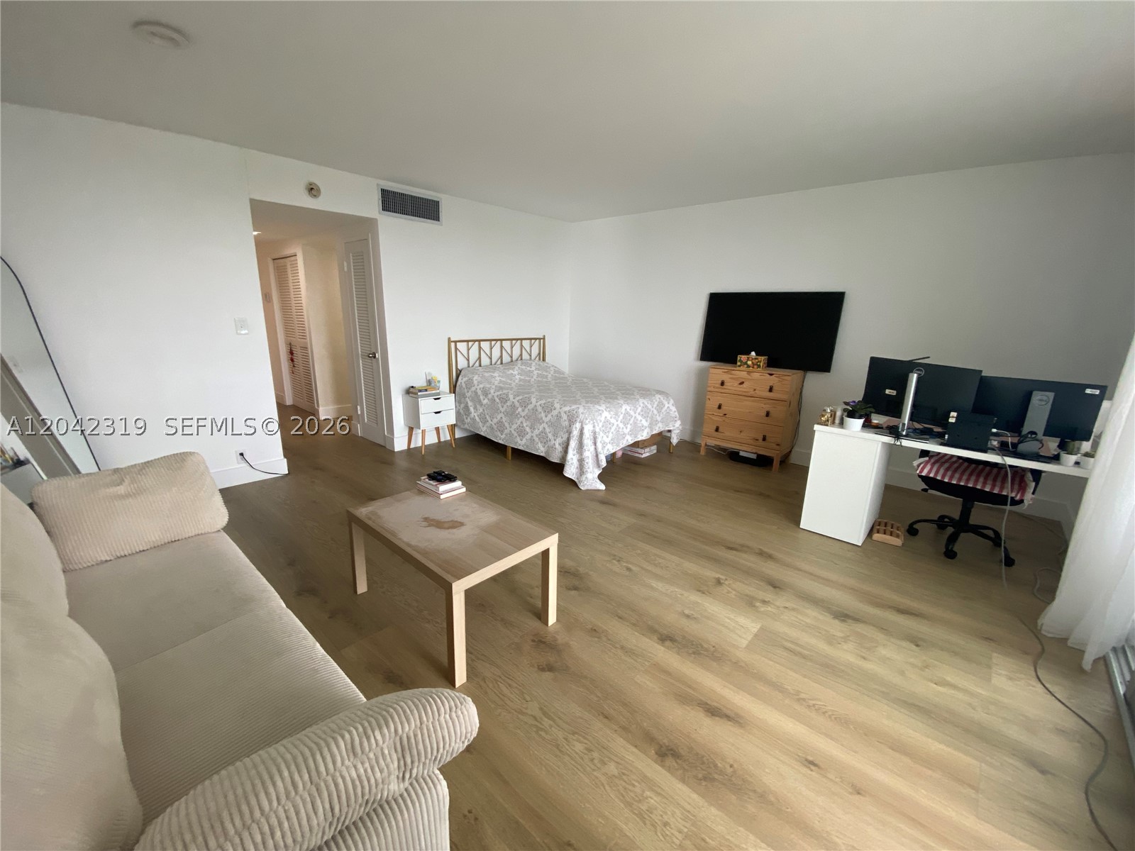 MIRADOR 1000 CONDO - Residential