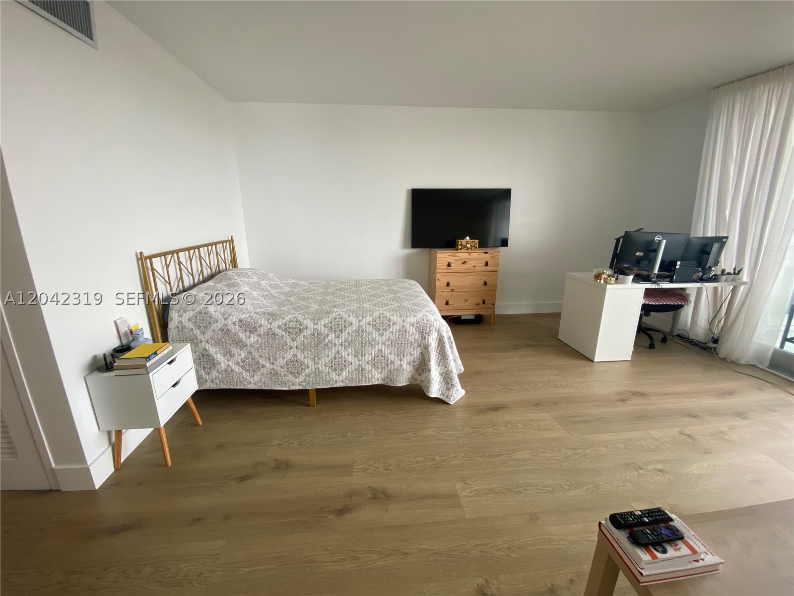MIRADOR 1000 CONDO - Residential