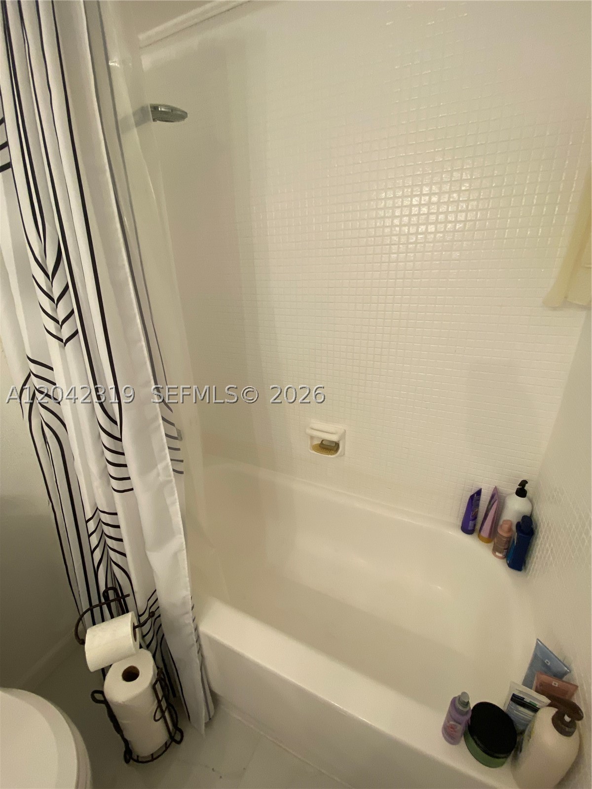 MIRADOR 1000 CONDO - Residential