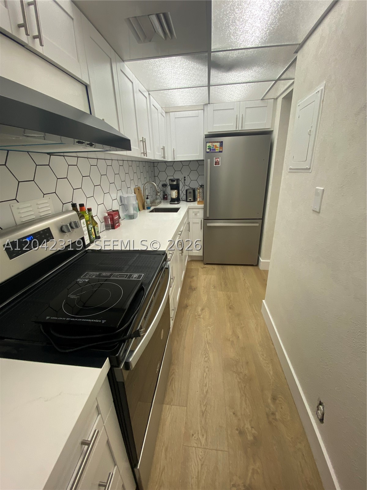 MIRADOR 1000 CONDO - Residential