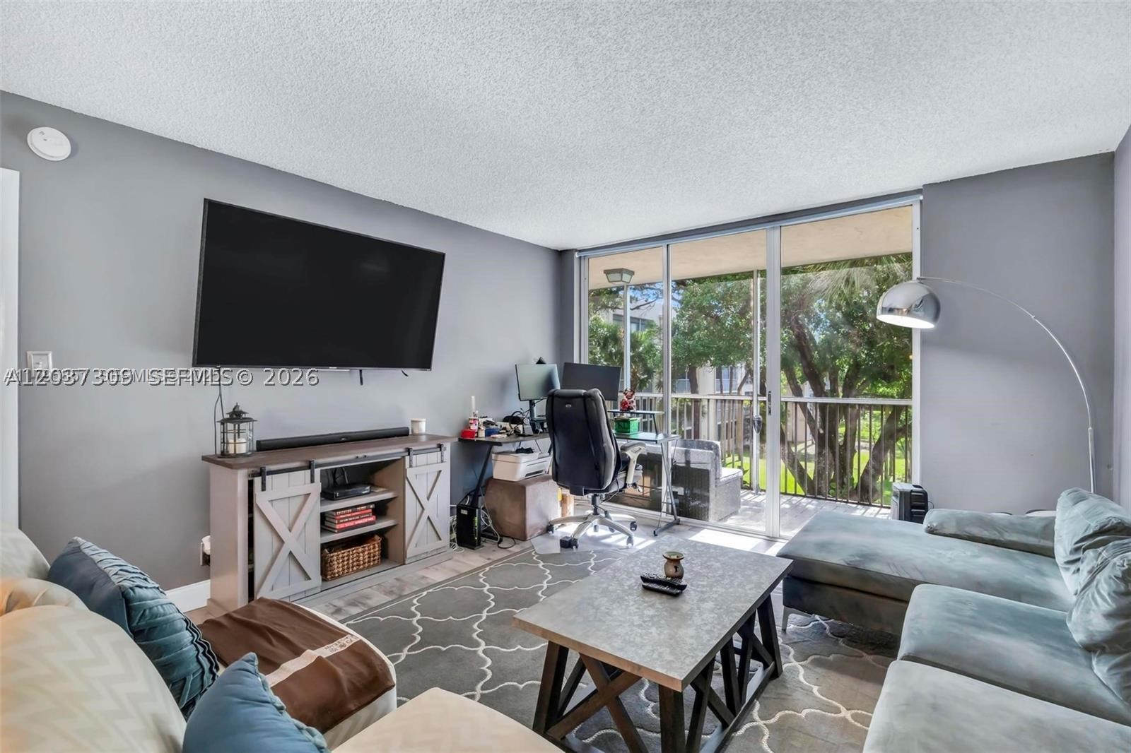 CYPRESS CHASE NORTH NO 2 - Residential