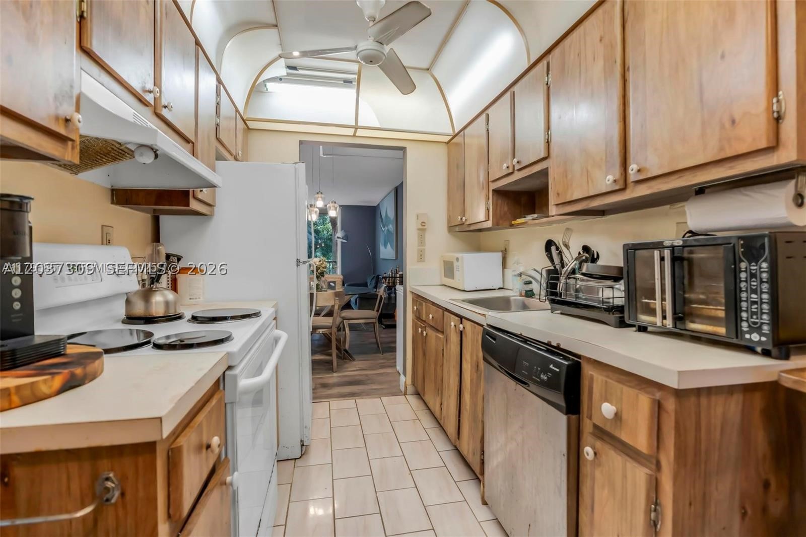 CYPRESS CHASE NORTH NO 2 - Residential