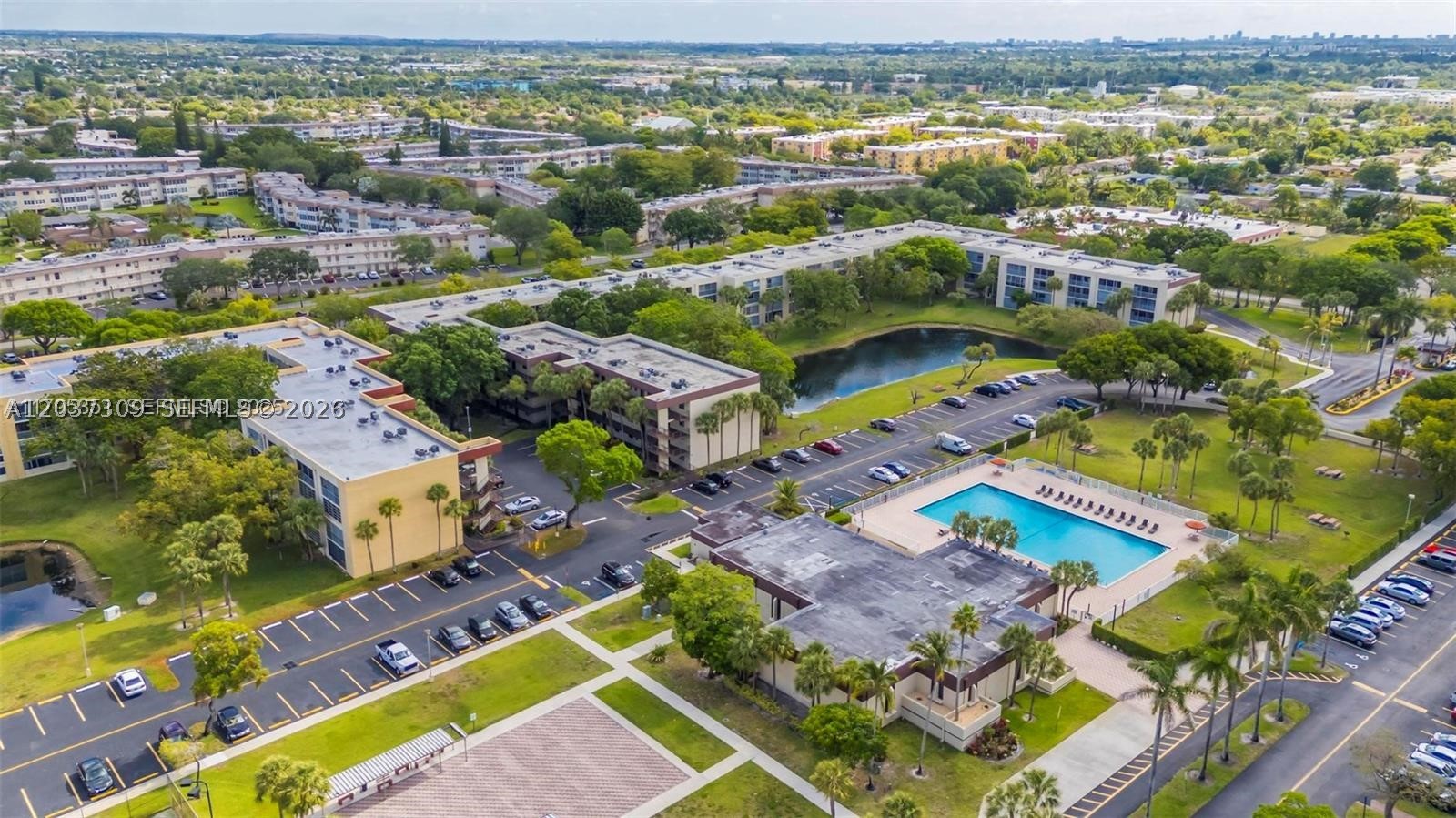 CYPRESS CHASE NORTH NO 2 - Residential