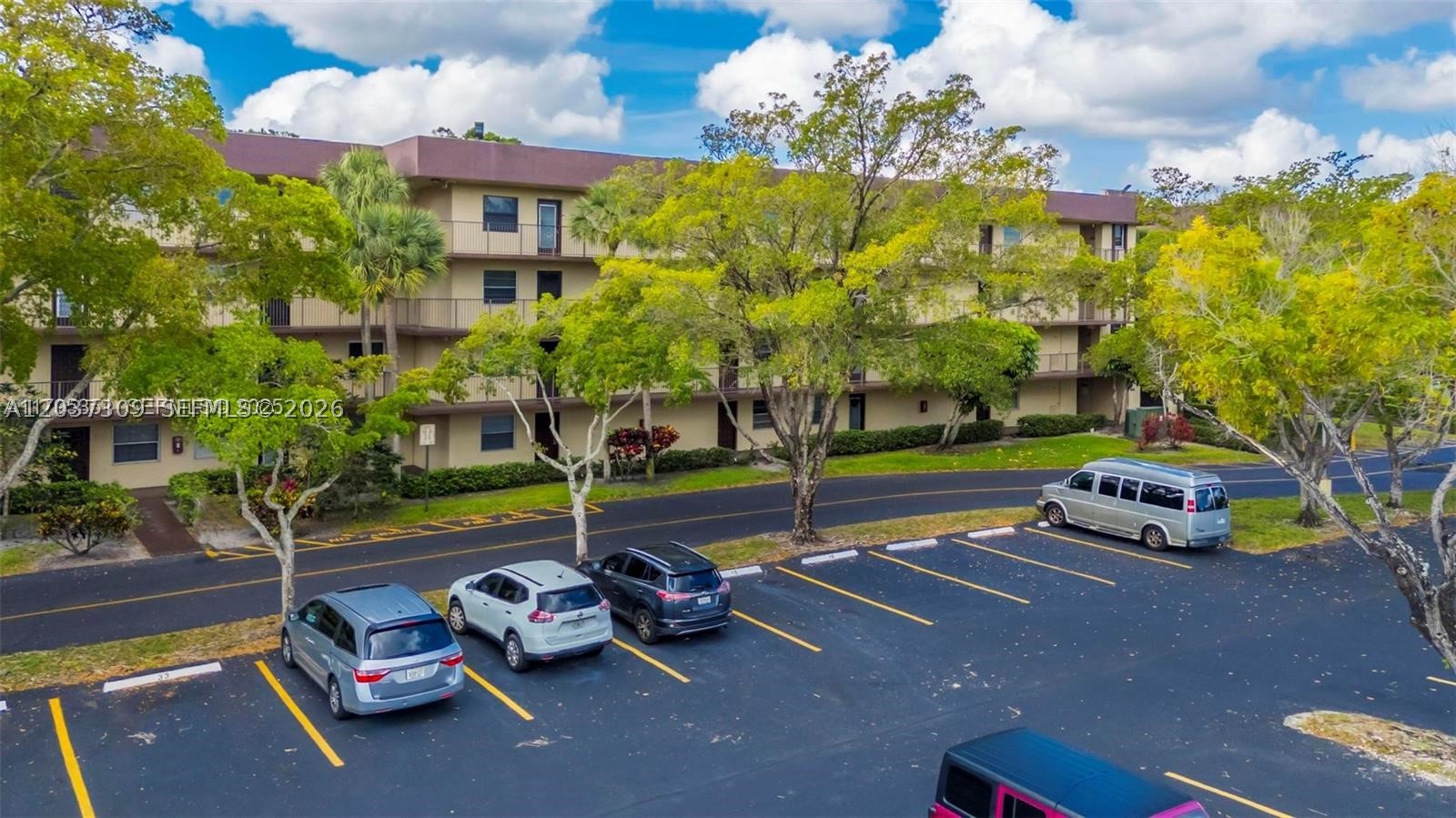 CYPRESS CHASE NORTH NO 2 - Residential