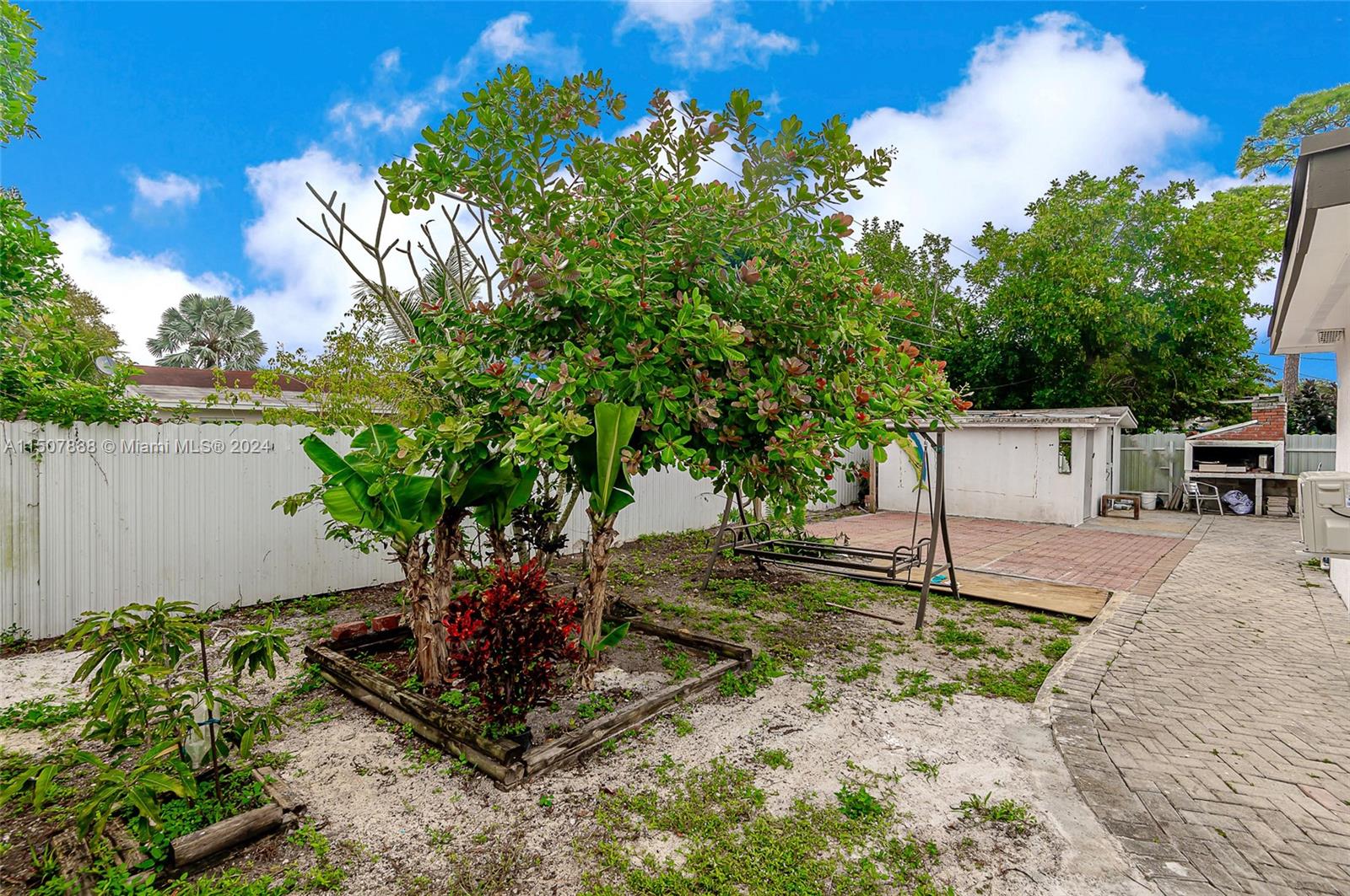BROADVIEW PARK SEC 4 - Residential