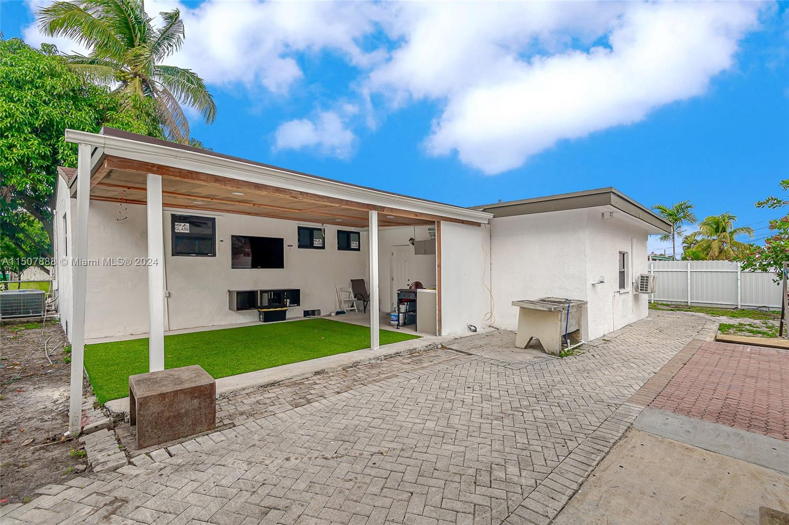 BROADVIEW PARK SEC 4 - Residential